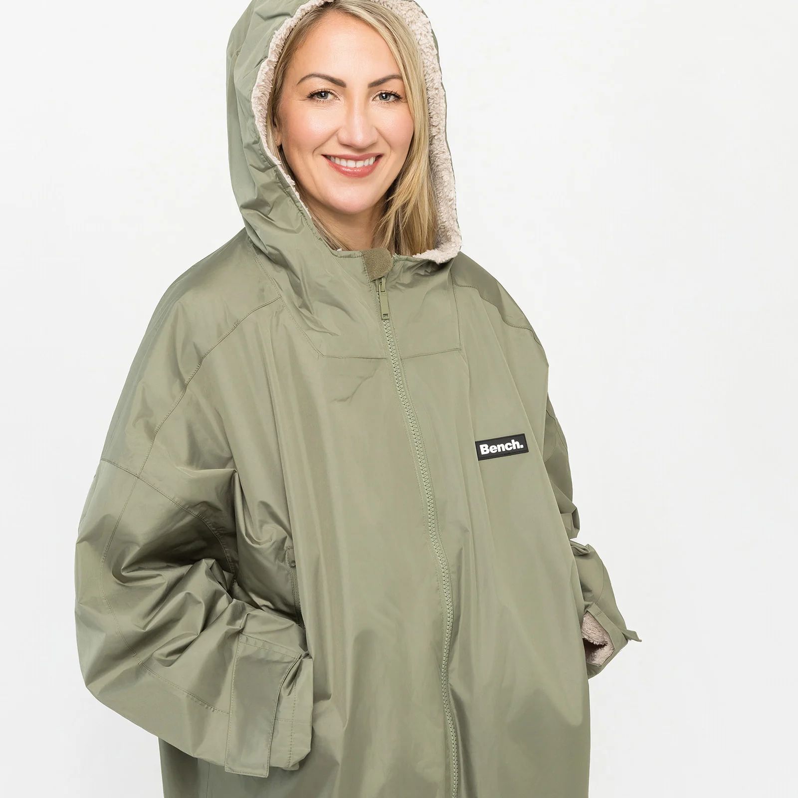 Bench Dryson Waterproof Changing Robe - Image 20