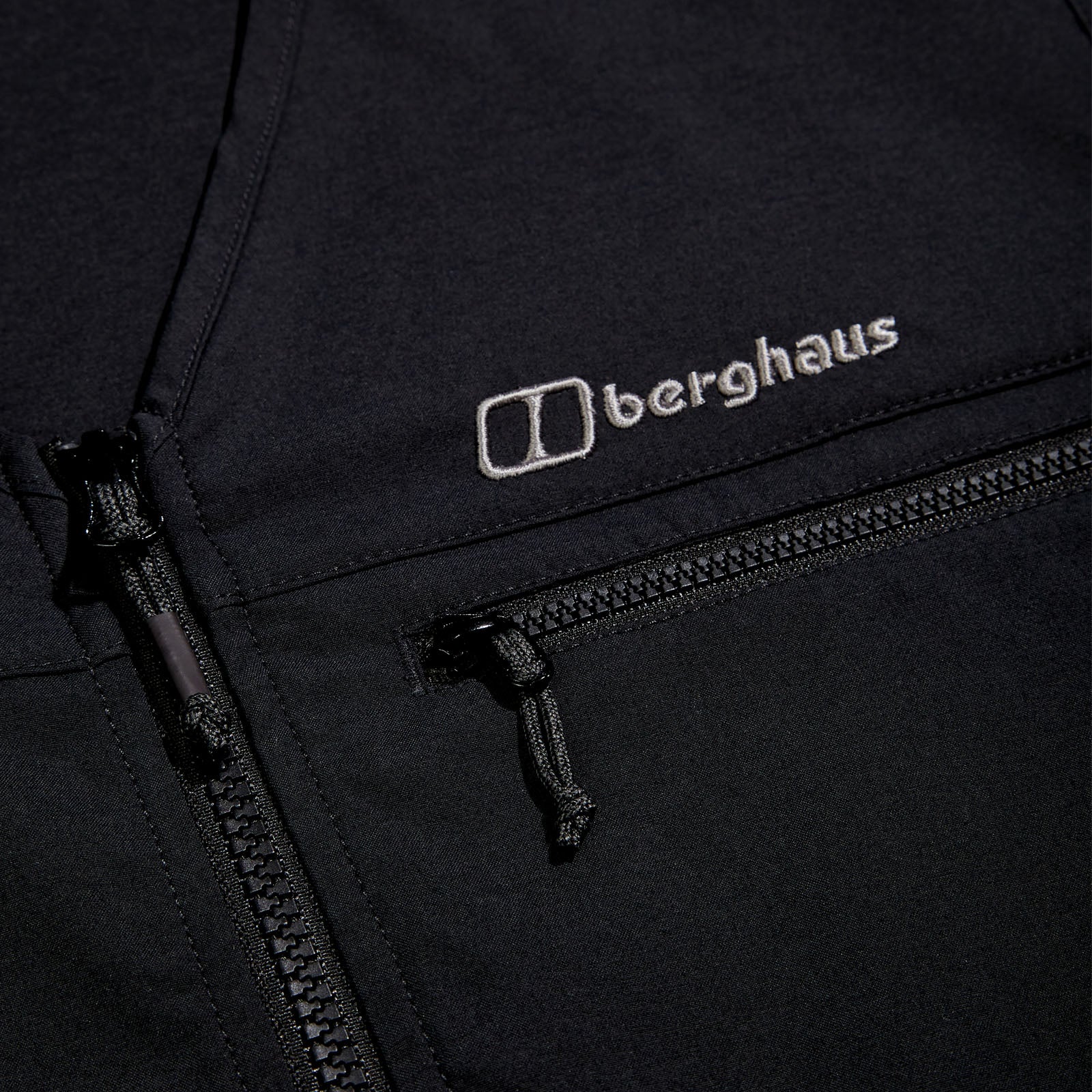 Berghaus Unisex Utility Pocket Water Resistant Walking Gilet Vest - Image 6