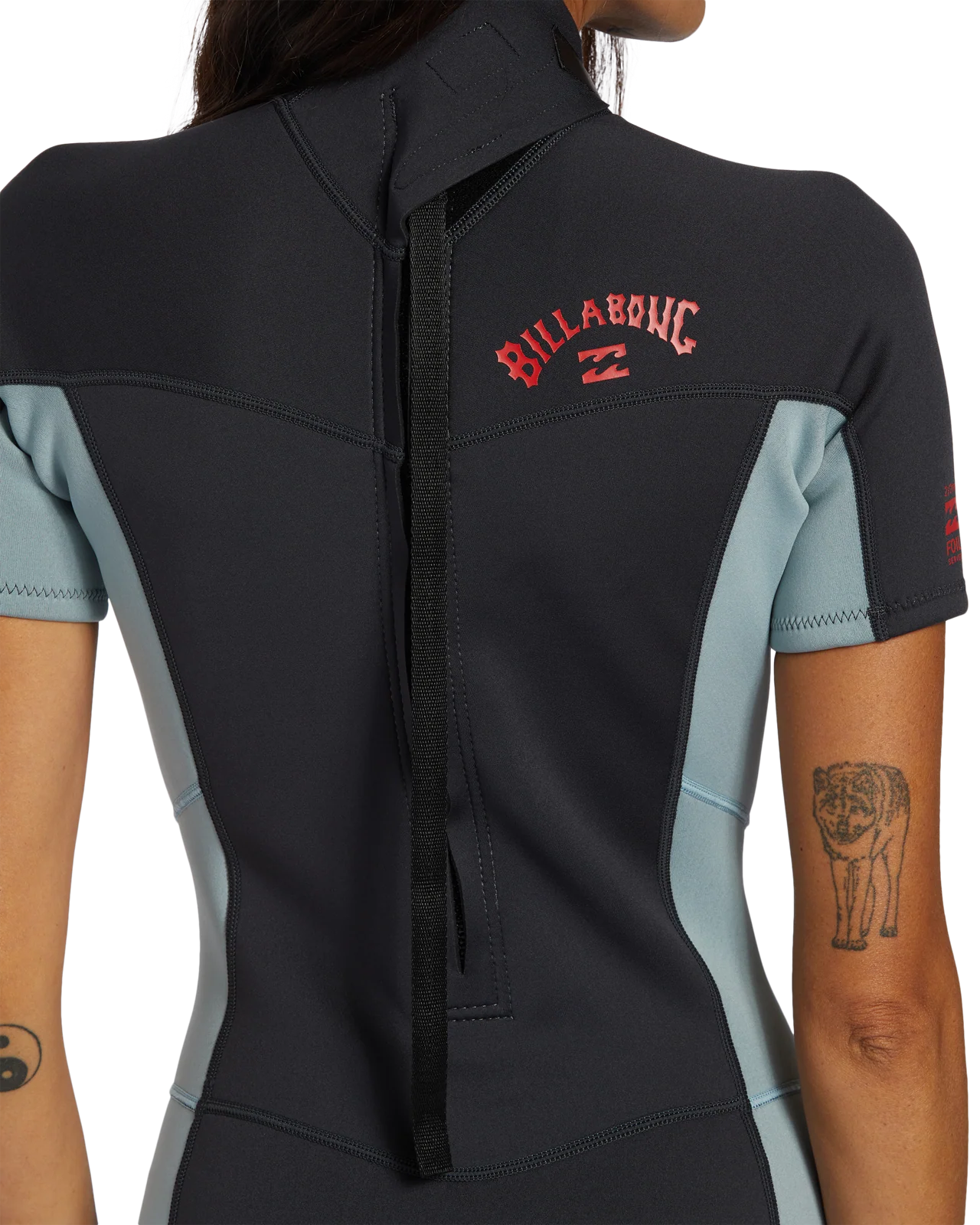 Billabong Womens 2mm Foil Short Sleeve Wetsuit - Image 4
