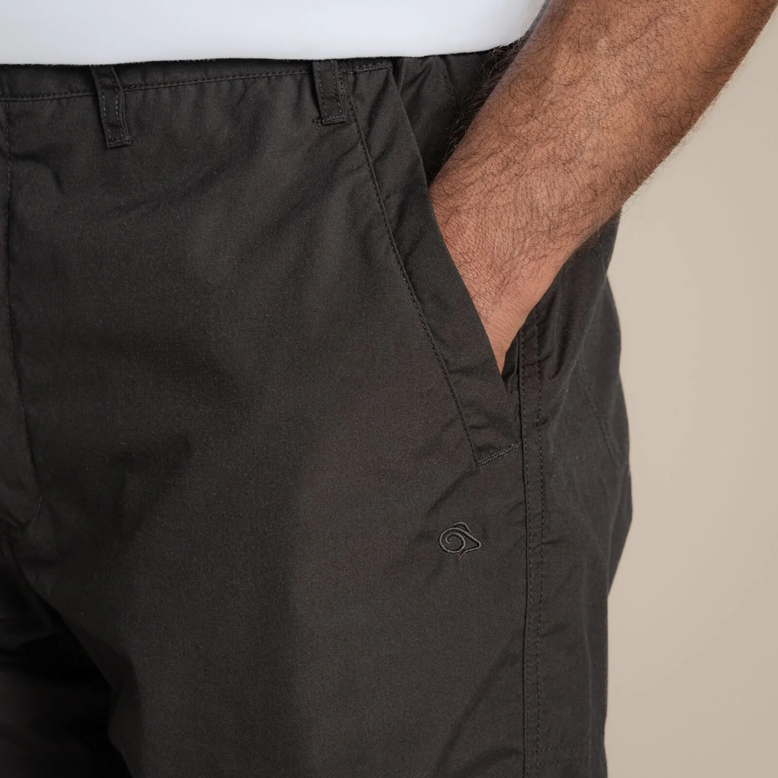 Craghoppers Mens Kiwi Water Repellent Long Cargo Shorts - Image 14