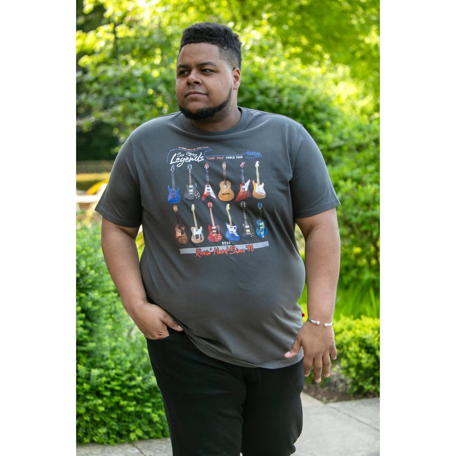 D555 Mens Jaiden Big & Tall Legends Guitar Print Short Sleeve T-Shirt - Image 4