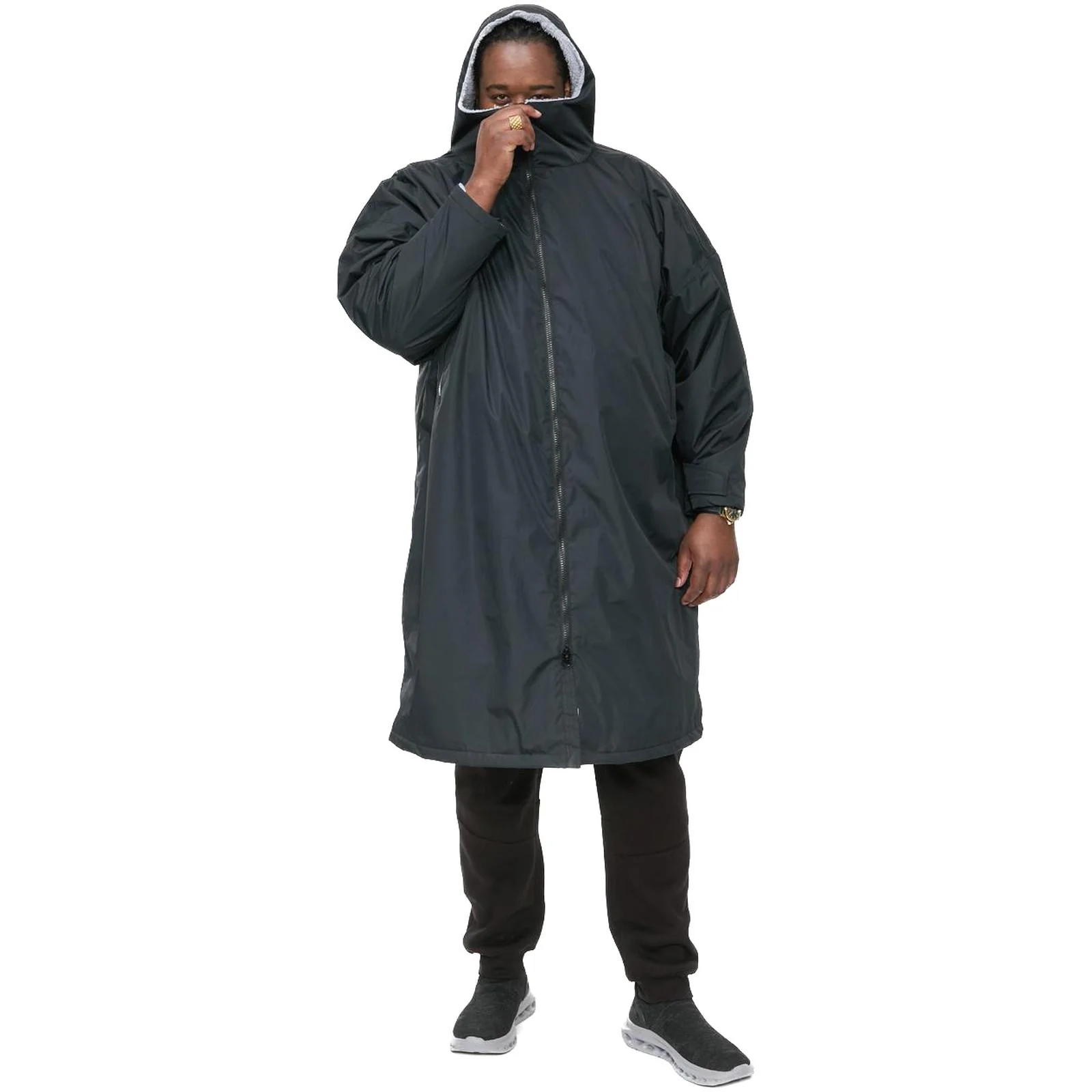 D555 Mens Webber Big & Tall Waterproof Changing Robe - Image 3