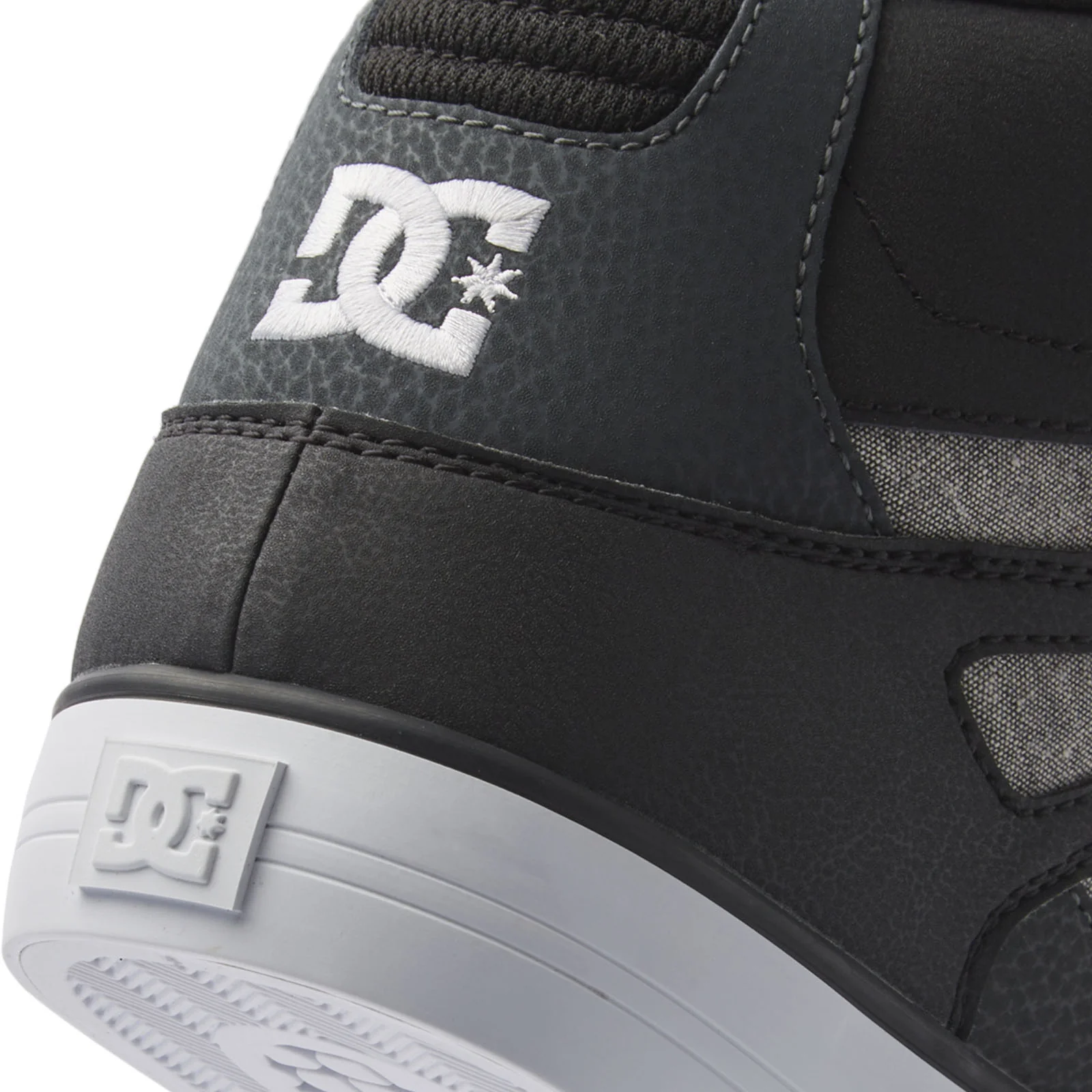 DC Shoes Mens Pure High Leather High Top Trainers - Image 46