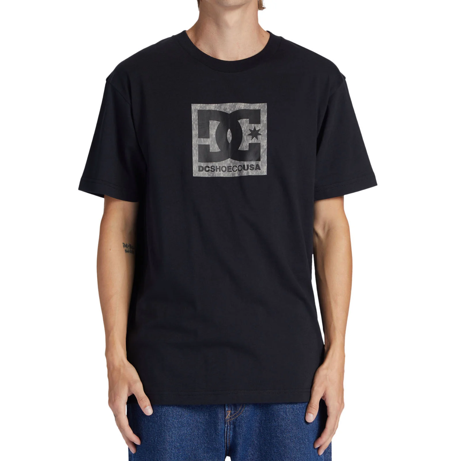 DC Shoes Mens Square Star Fill Short Sleeve Crew Neck T-Shirt - Image 2