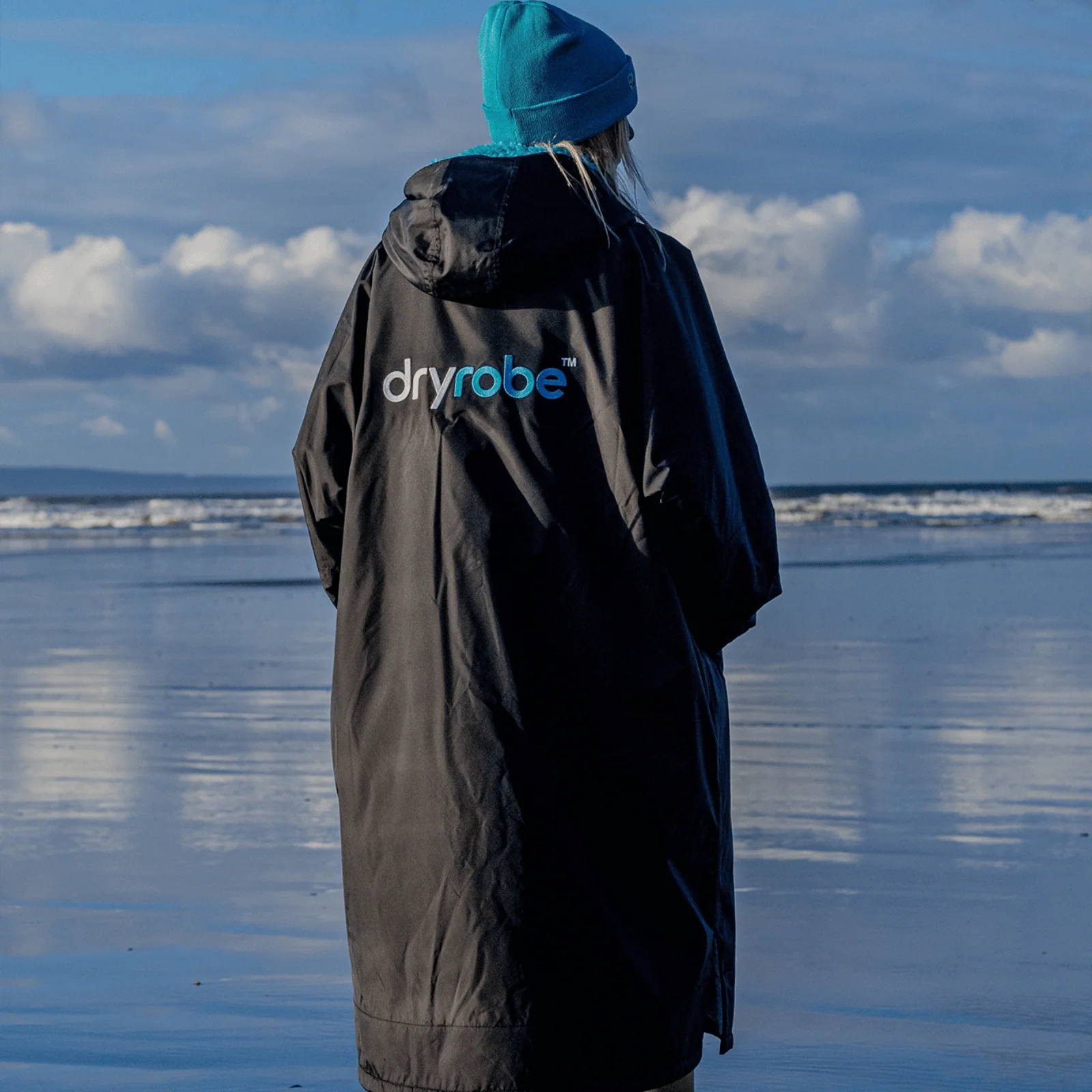 dryrobe Advance Long Sleeve Changing Robe - Image 164