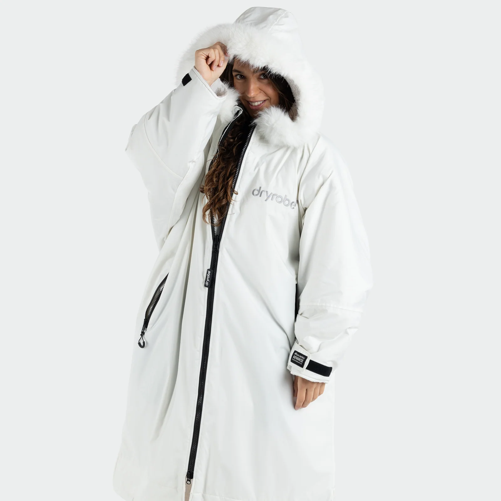 dryrobe Alpine Range Advance Long Sleeve Changing Robe - Image 10