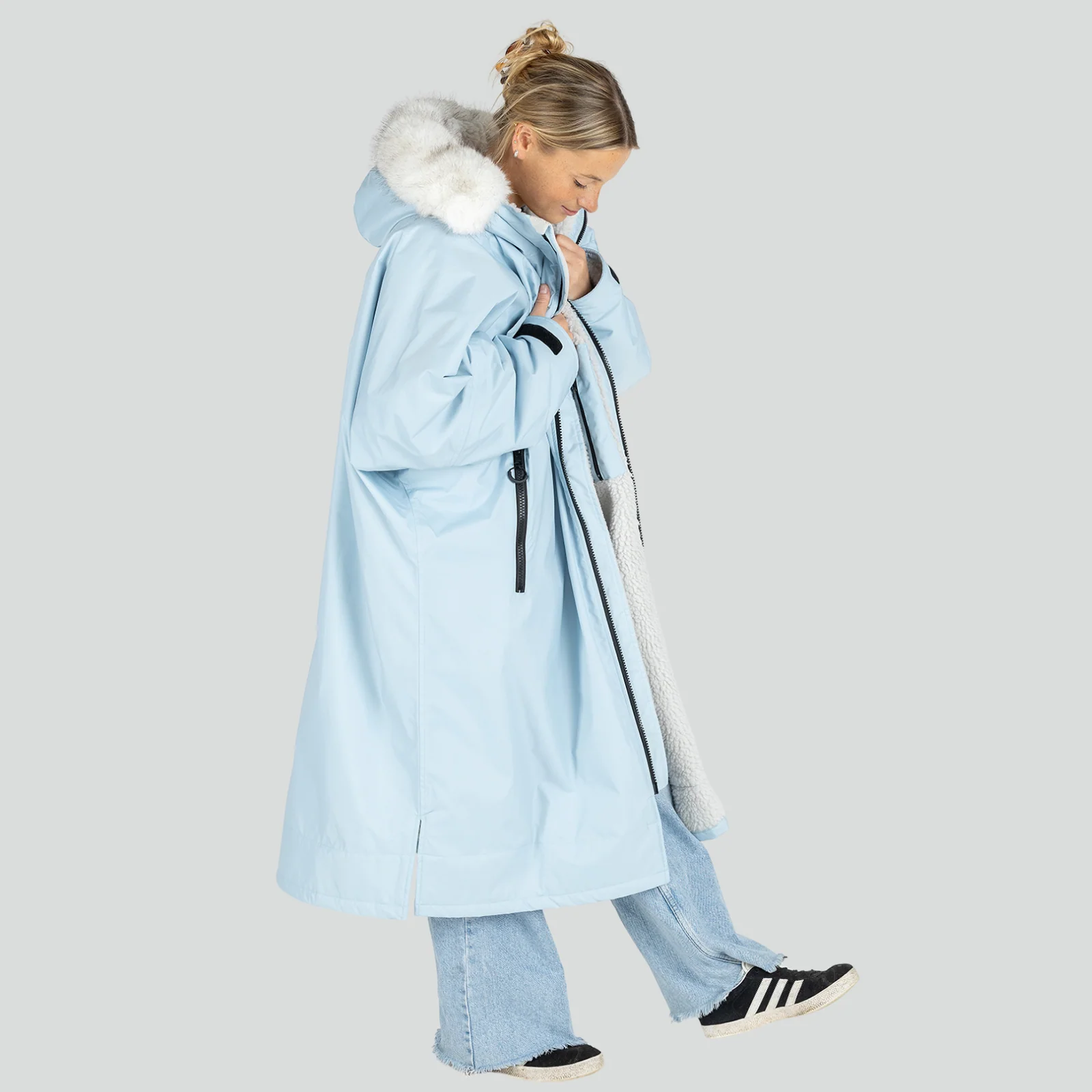 dryrobe Alpine Range Advance Long Sleeve Changing Robe - Image 12