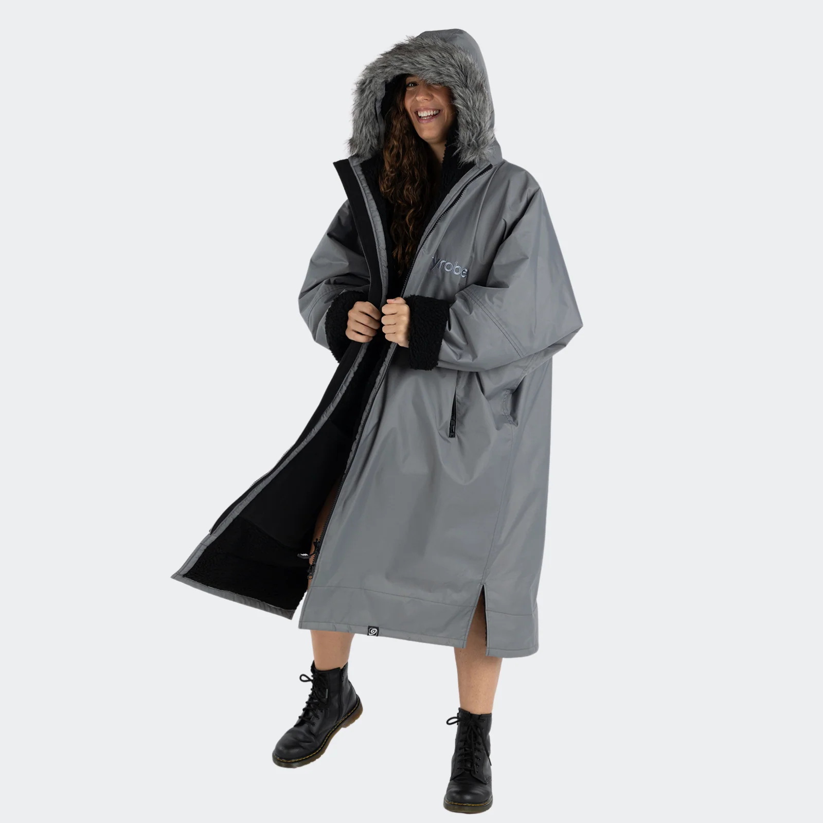 dryrobe Alpine Range Advance Long Sleeve Changing Robe - Image 8