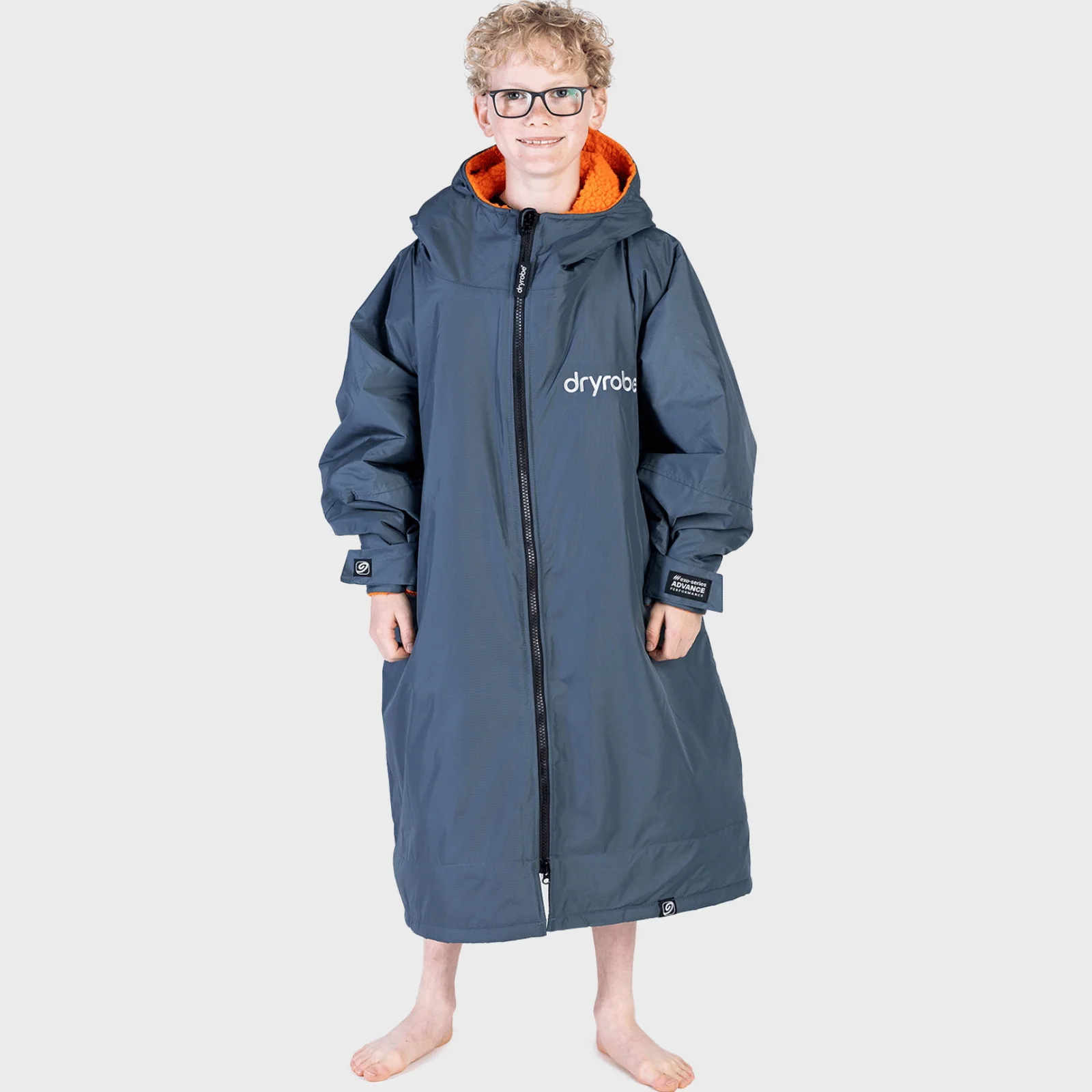 dryrobe Kids Advance Long Sleeve Changing Robe - Image 10