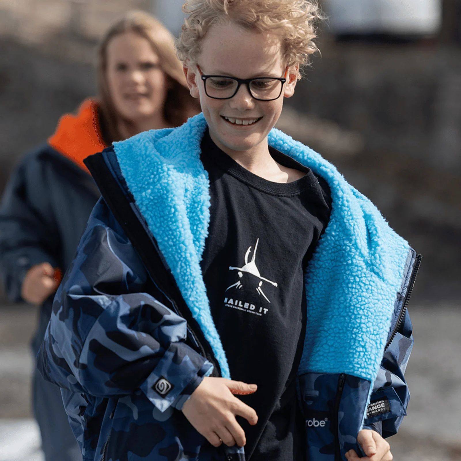 dryrobe Kids Advance Long Sleeve Changing Robe - Image 58