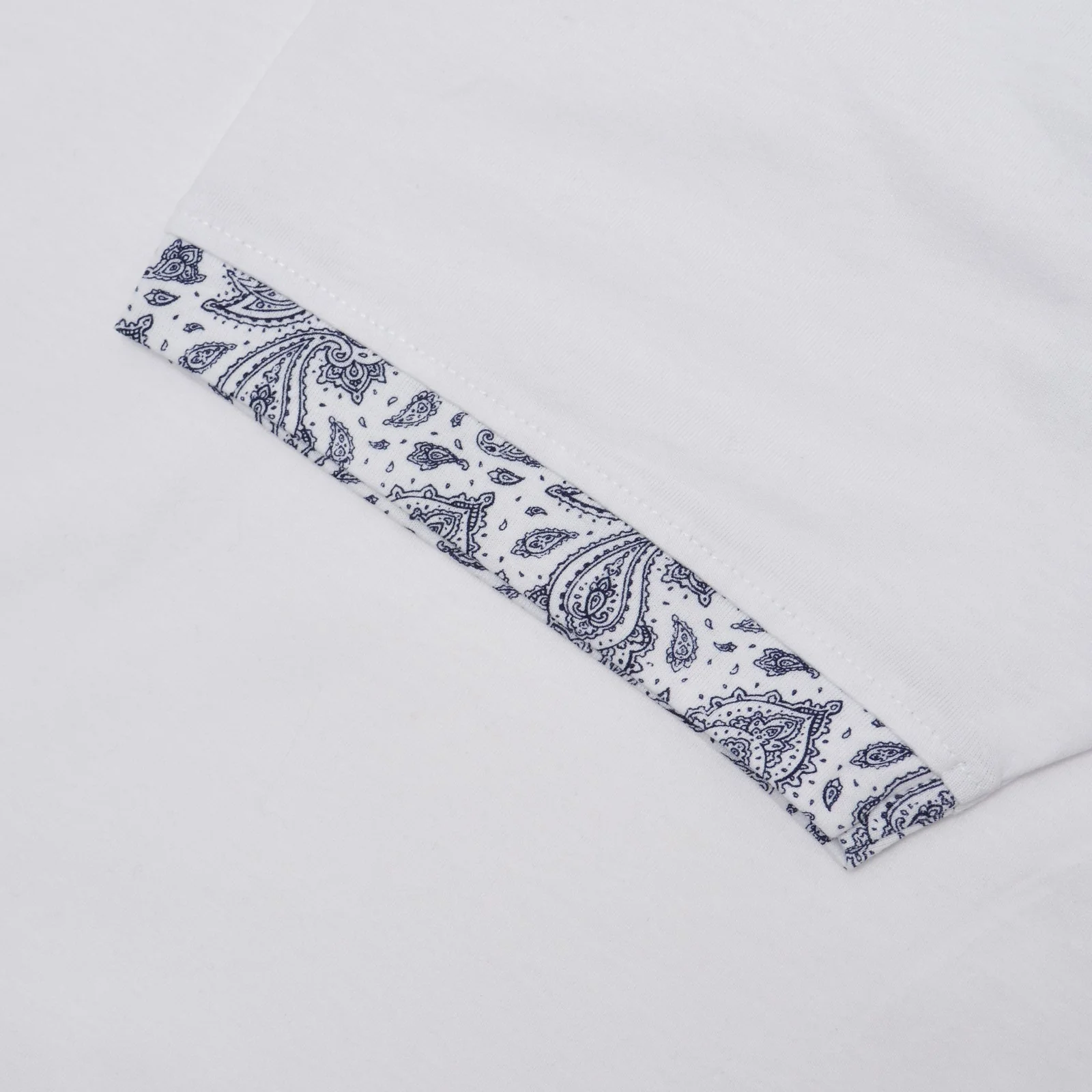 Lambretta Mens Paisley Target Short Sleeve T-Shirt - Image 4