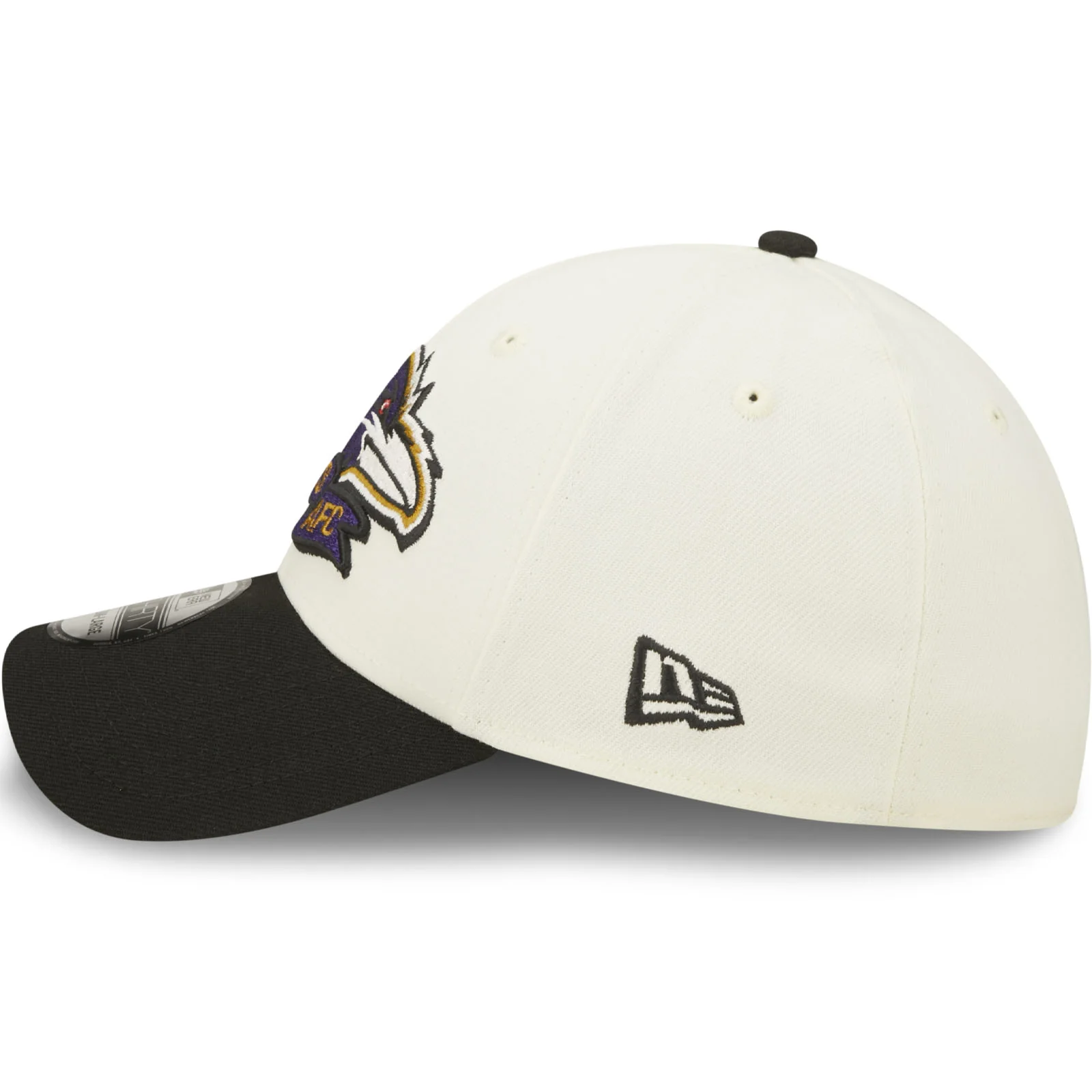 New Era Baltimore Ravens NFL 39THIRTY Sideline 2022 Baseball Cap - White - Image 5
