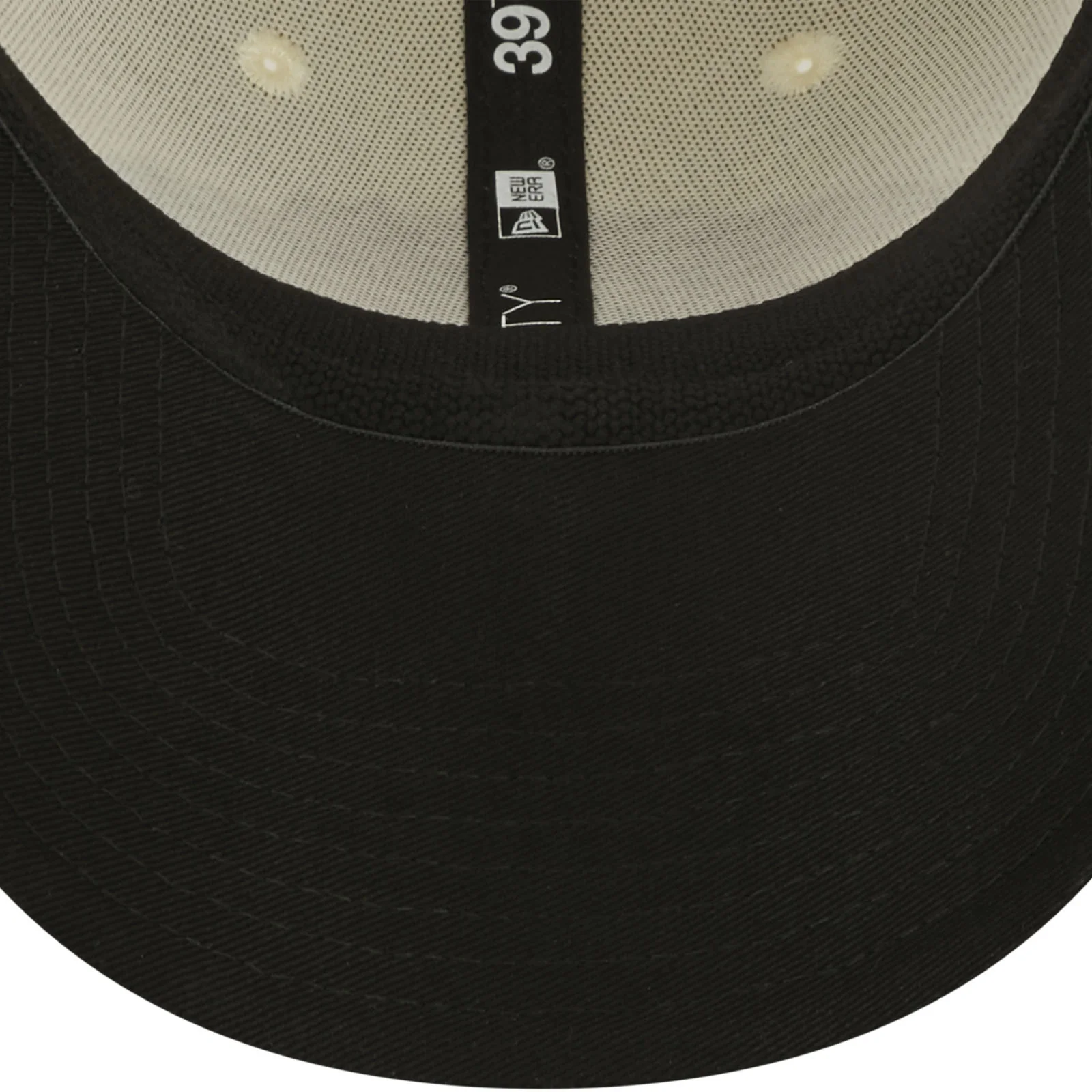 New Era Baltimore Ravens NFL 39THIRTY Sideline 2022 Baseball Cap - White - Image 7