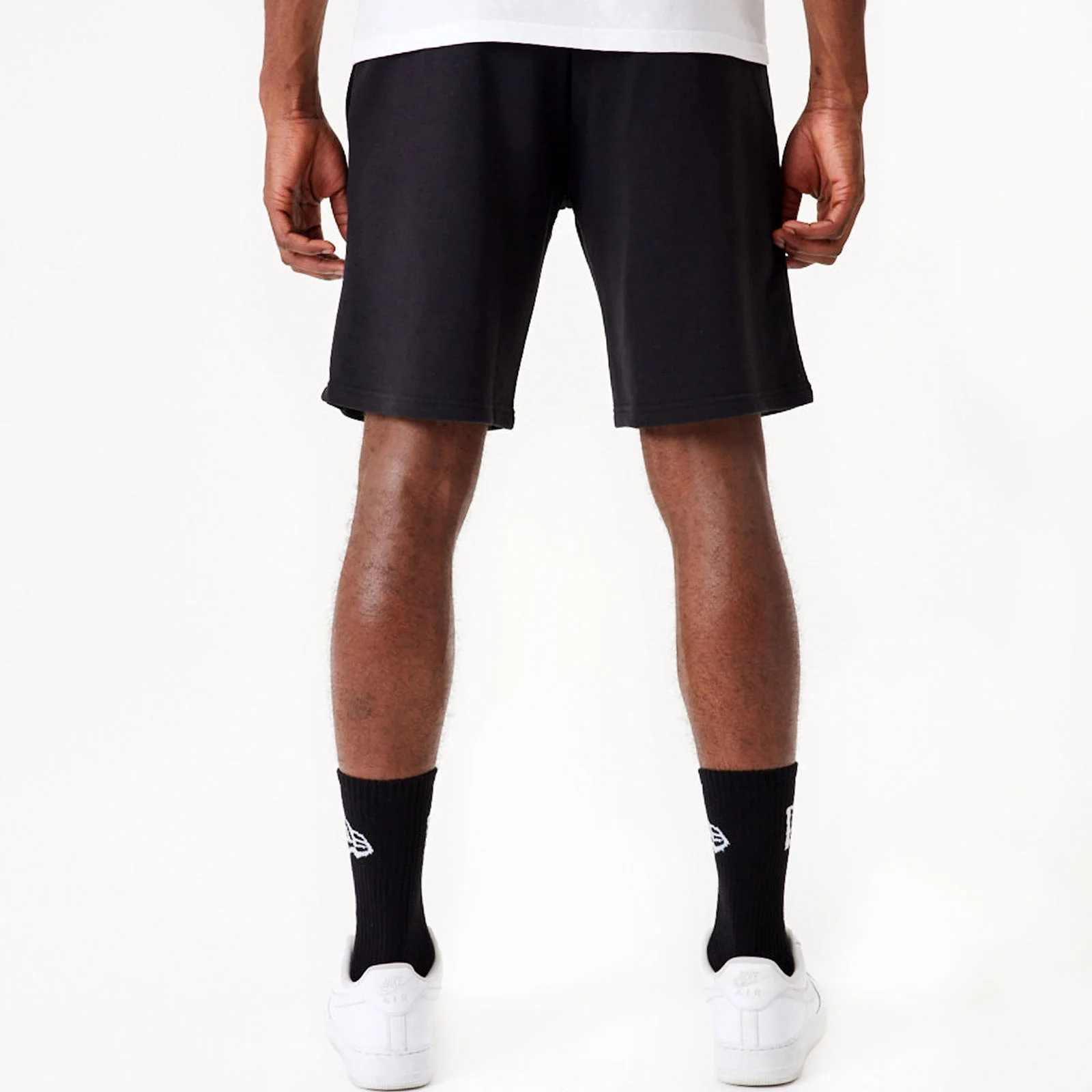 New Era Brooklyn Nets Wordmark Oversized Sweatshorts - Black - Image 2