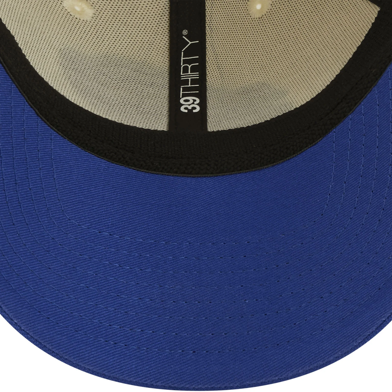 New Era Buffalo Bills NFL 39THIRTY Sideline 2022 Baseball Cap - White - Image 7