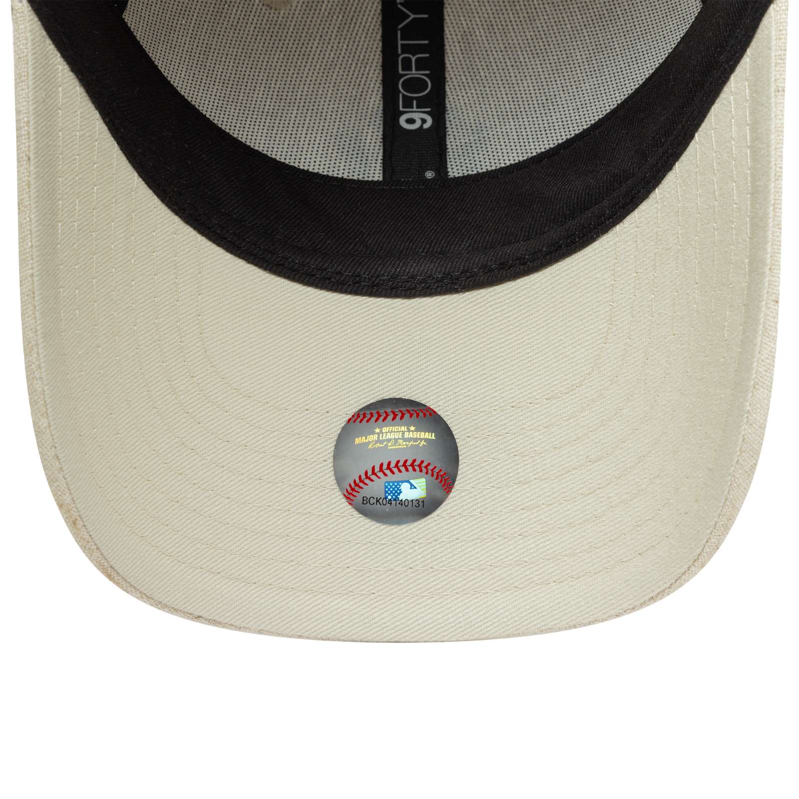 New Era Kids New York Yankees 9FORTY Linen Baseball Cap - Light Beige - YTH - Image 5