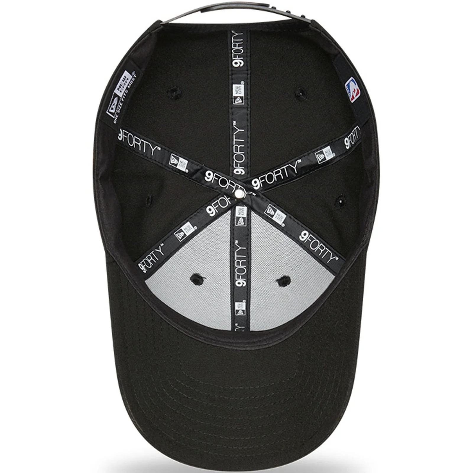 New Era Mens Chicago Bulls 9FORTY NBA Tonal Repreve Baseball Cap - Black - Image 5