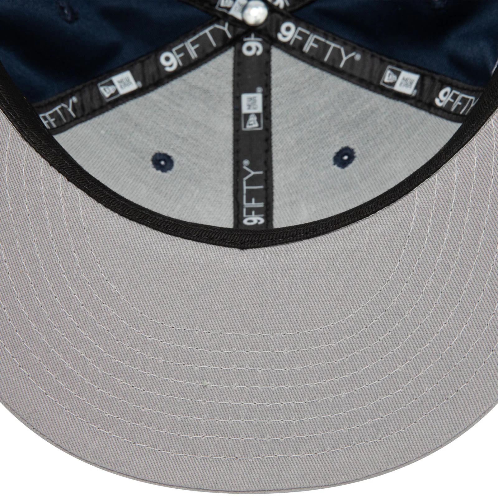 New Era Mens New York Yankees Infill 9FIFTY Snapback Baseball Cap - Navy - Image 6