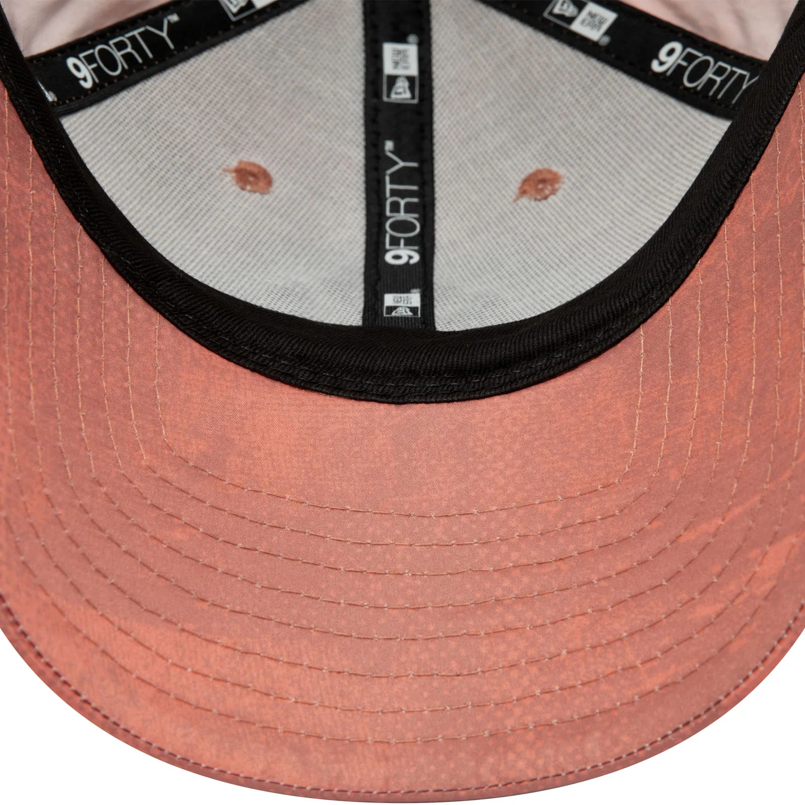 New Era New York Yankees Print 9FORTY Baseball Cap - Pink - Image 5