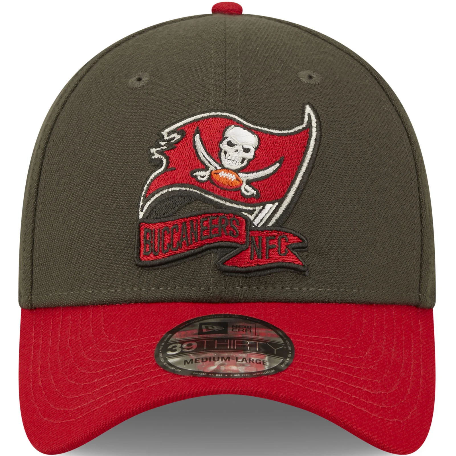 New Era Tampa Bay Buccaneers NFL 2022 Sideline 39THIRTY Baseball Cap - Brown - Image 4