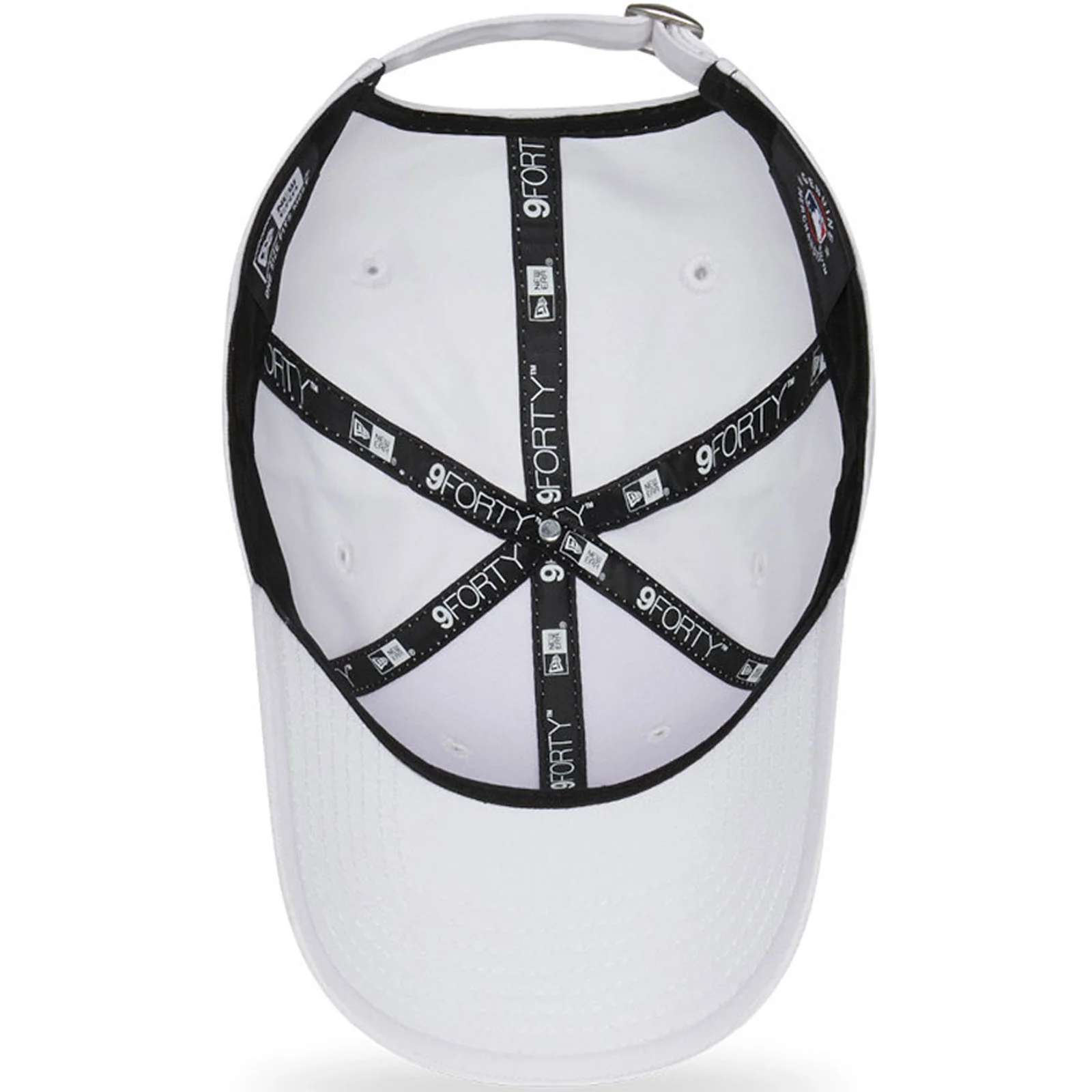 New Era Womens New York Yankees MLB 9FORTY League Essential Baseball Cap - White - Image 4