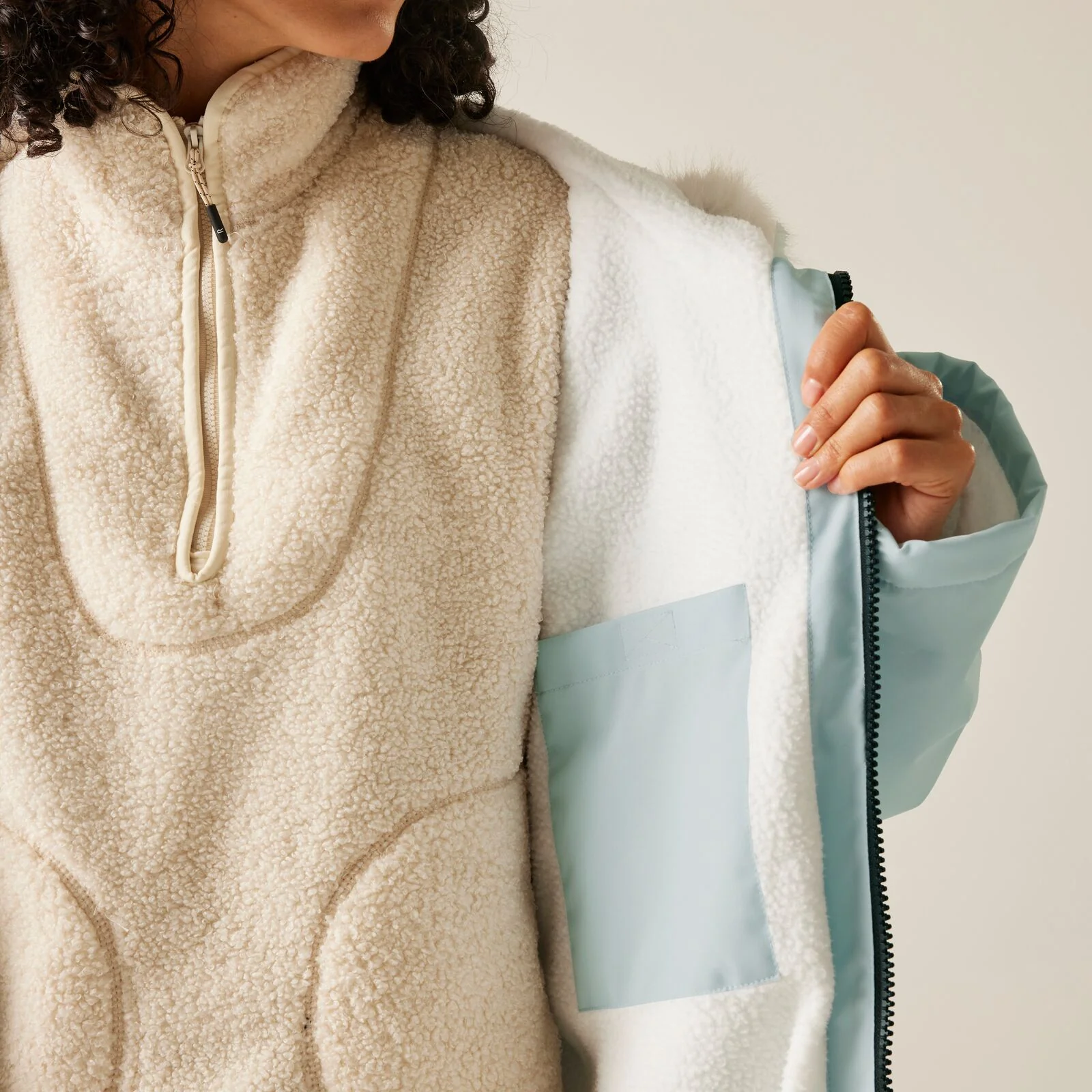 Regatta Adults Outdoor Waterproof Changing Robe Pro - Image 37