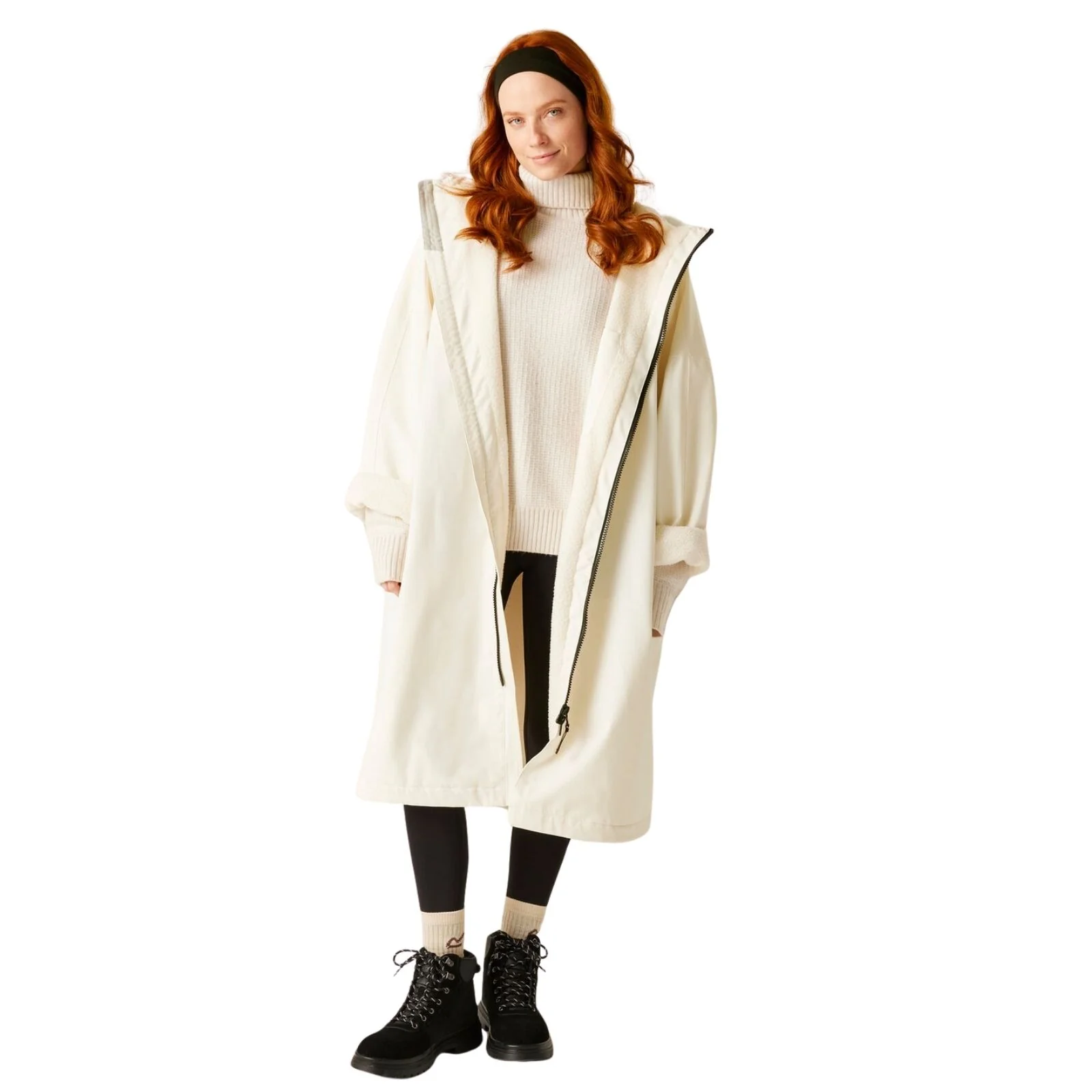 Regatta Adults Outdoor Waterproof Changing Robe Pro - Image 5
