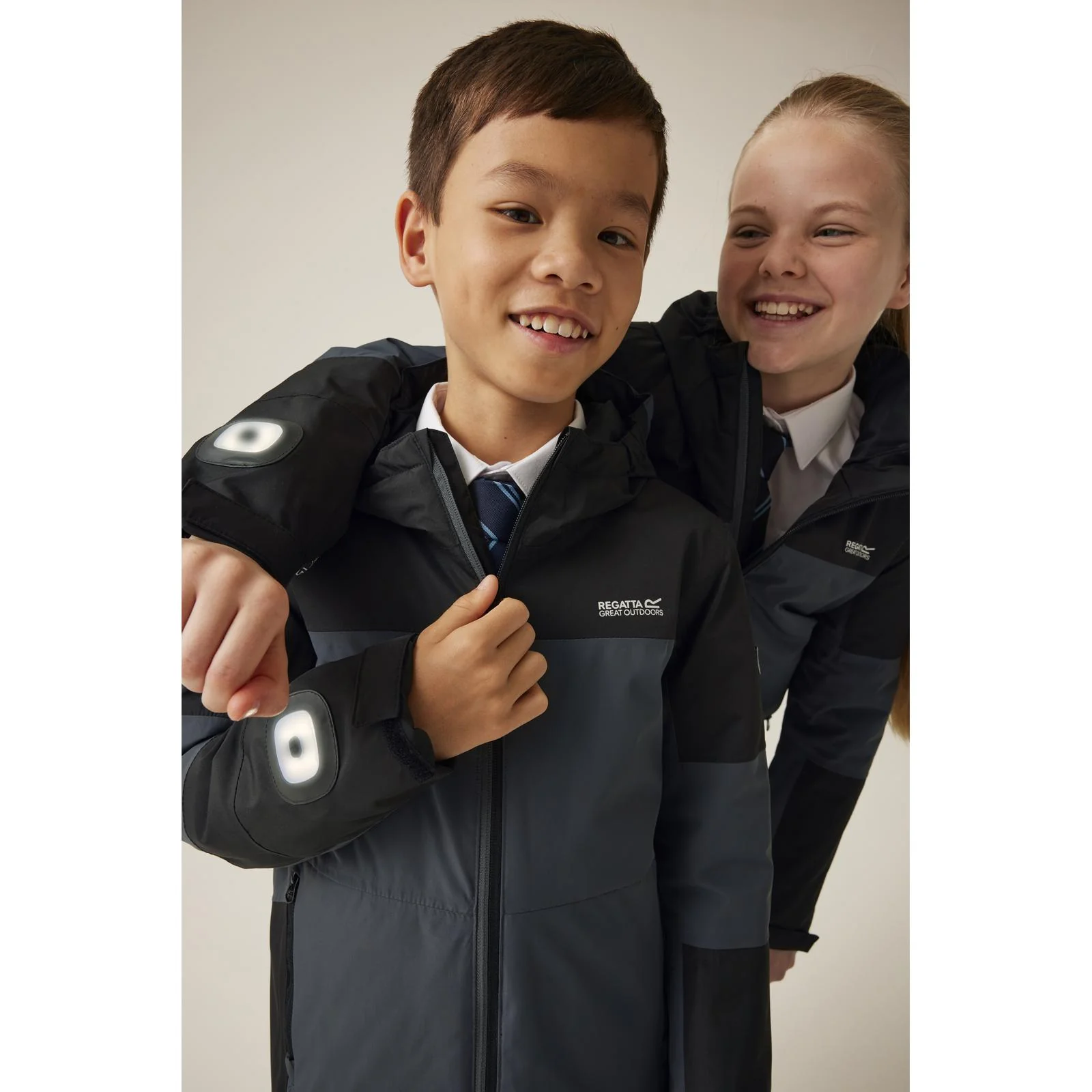 Regatta Kids Beamz IV Waterproof Concealed Light Jacket - Image 3