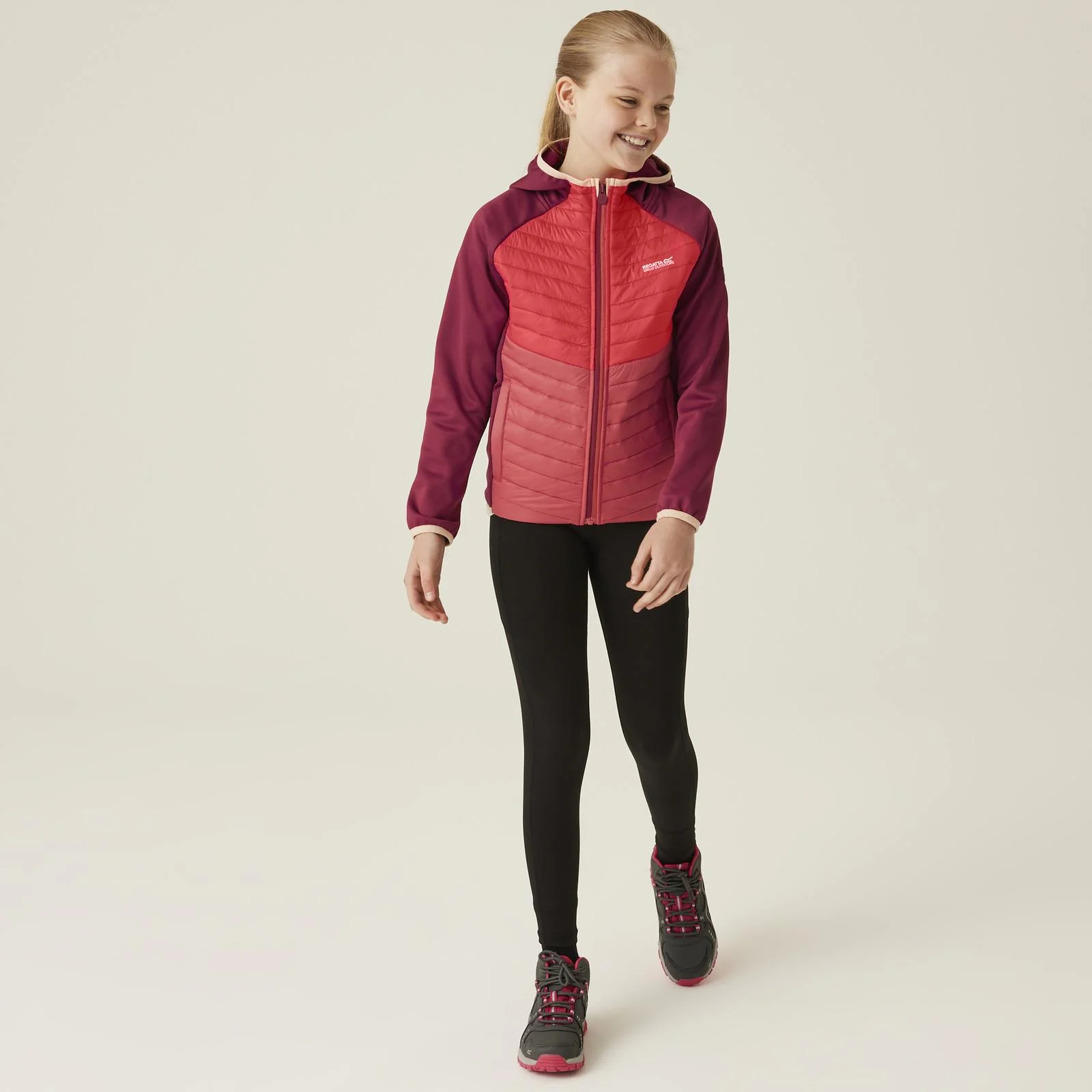 Regatta Kids Kielder Hybrid VIII Jacket - Rumba Red/Red Sky - 11-12YRS - Image 3