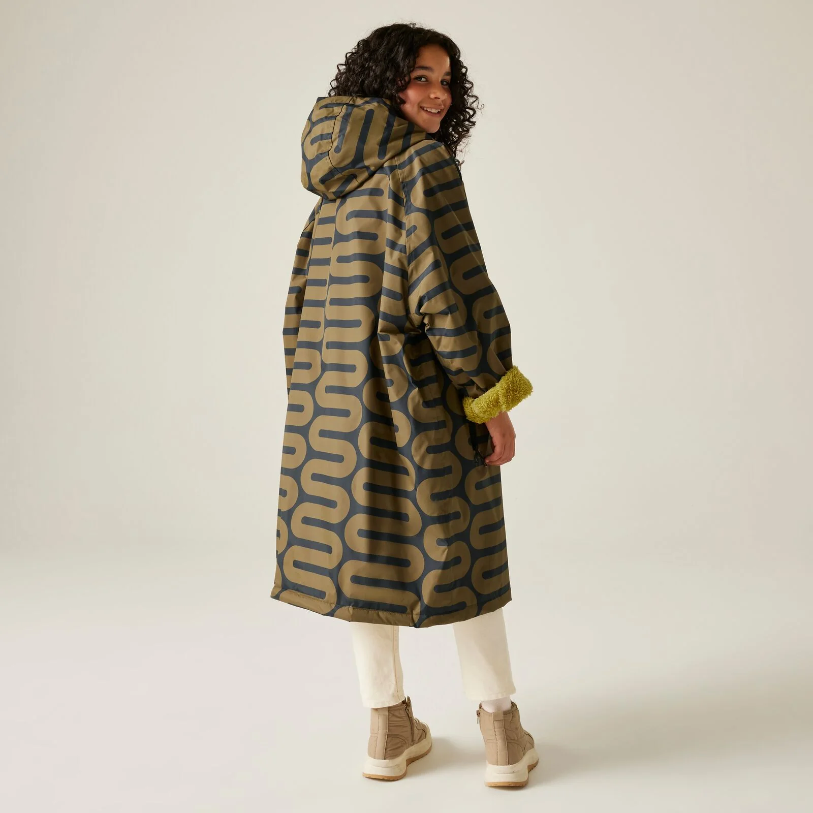 Regatta Kids Orla Kiely Changing Robe - Image 15