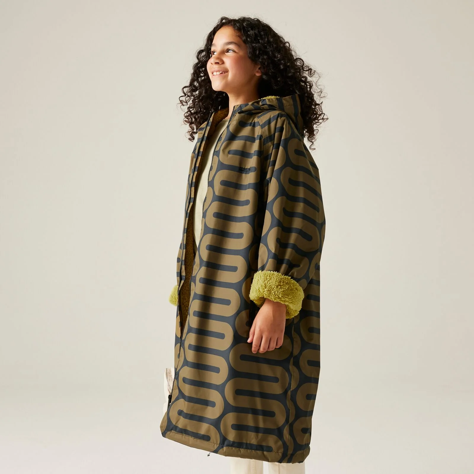 Regatta Kids Orla Kiely Changing Robe - Image 33
