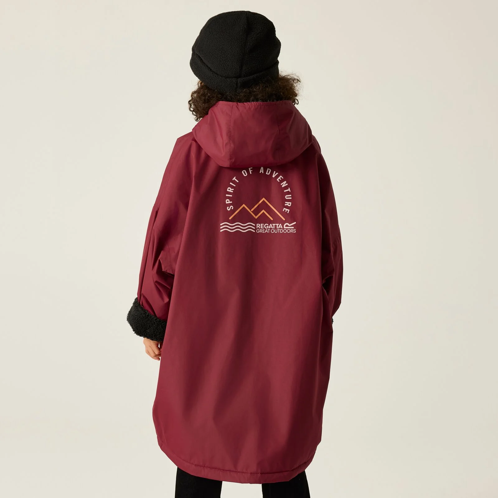 Regatta Kids Spirit Of Adventure Waterproof Changing Robe - Image 120