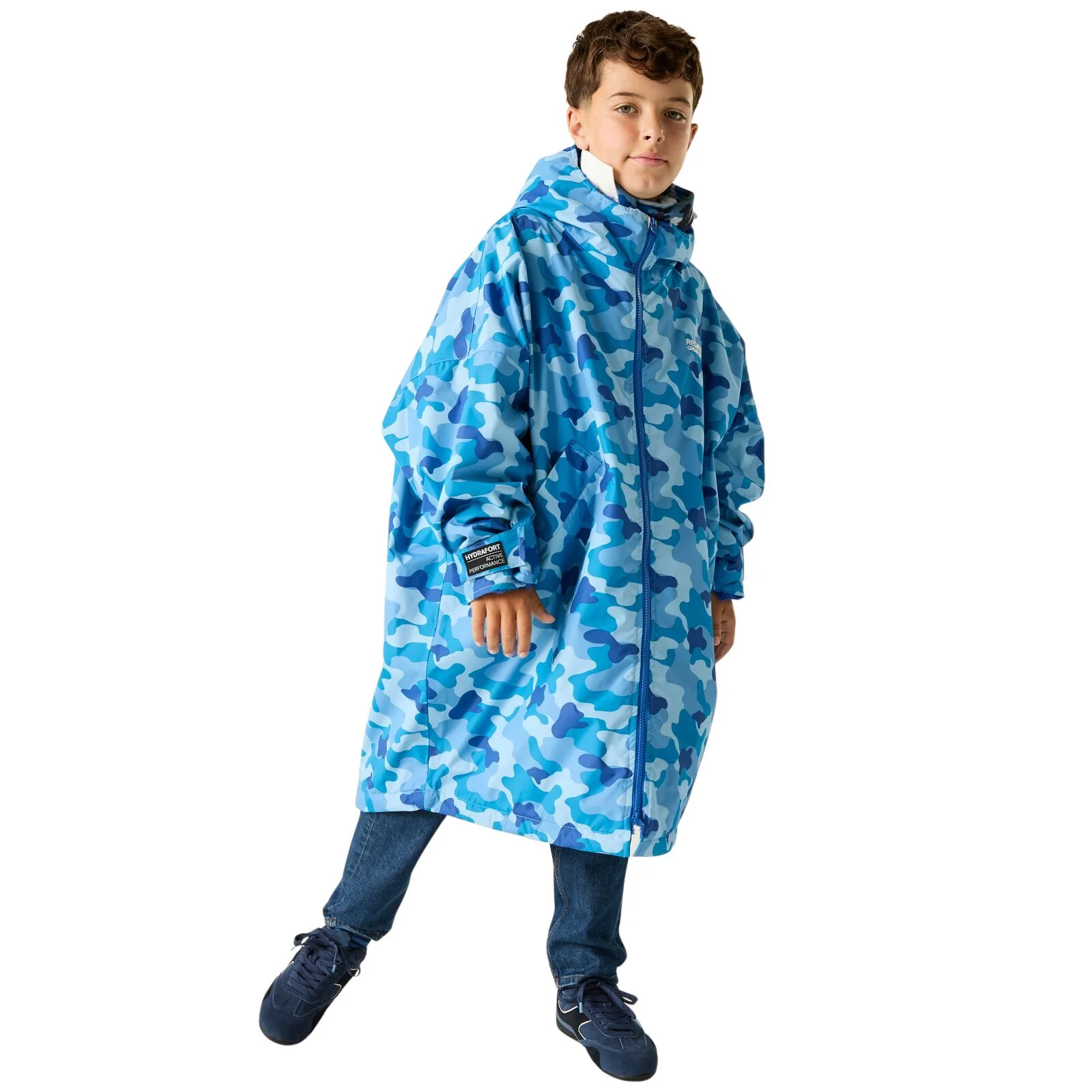 Regatta Kids Spirit Of Adventure Waterproof Changing Robe - Image 17