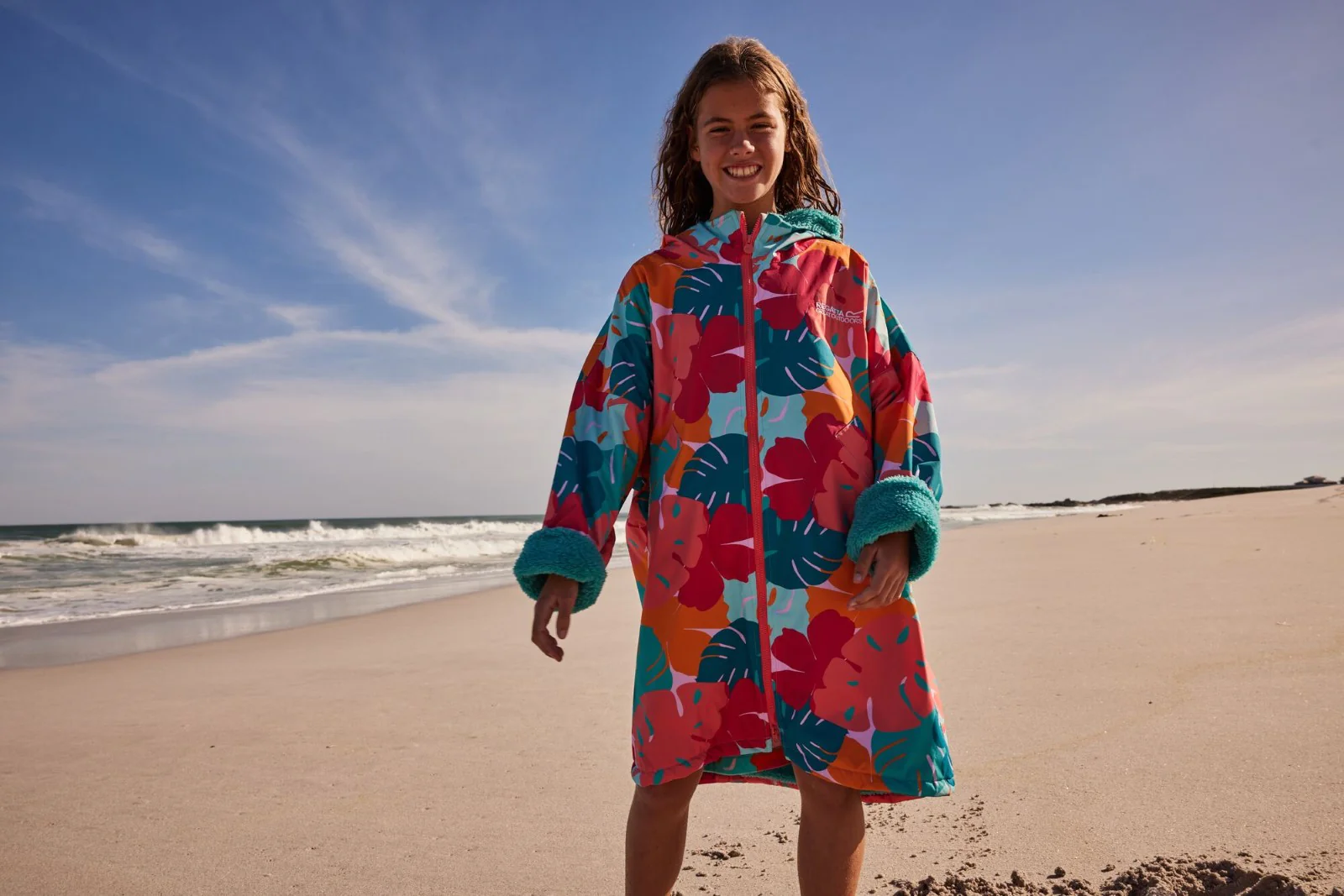 Regatta Kids Spirit Of Adventure Waterproof Changing Robe - Image 181