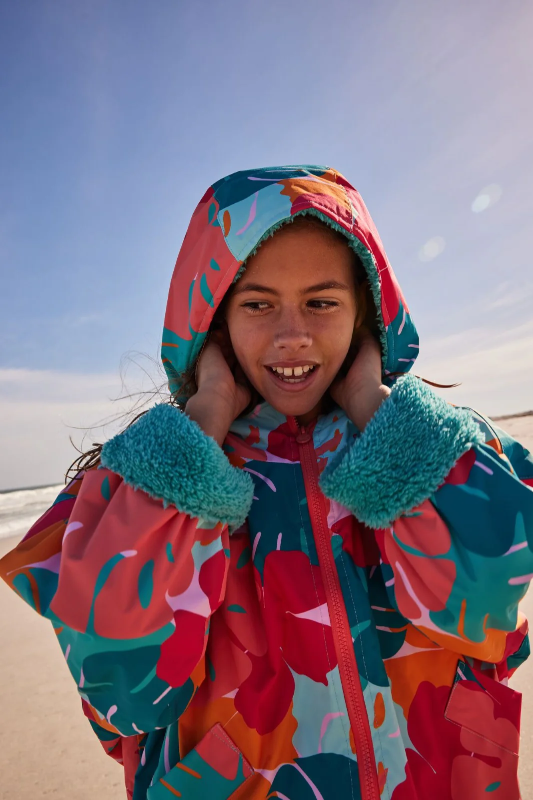Regatta Kids Spirit Of Adventure Waterproof Changing Robe - Image 216