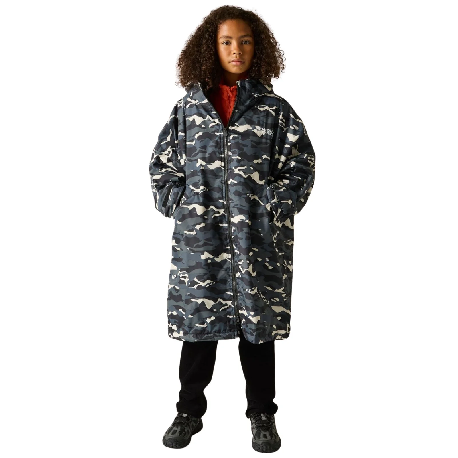 Regatta Kids Spirit Of Adventure Waterproof Changing Robe - Image 7