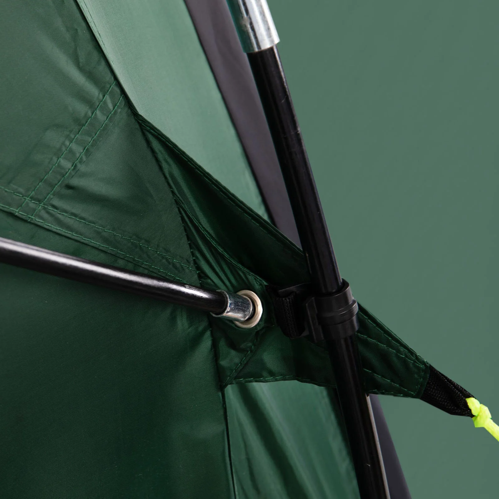 Regatta Kivu 4 Man Vis - a - Vis Caming Tent - Green Patures - Image 7