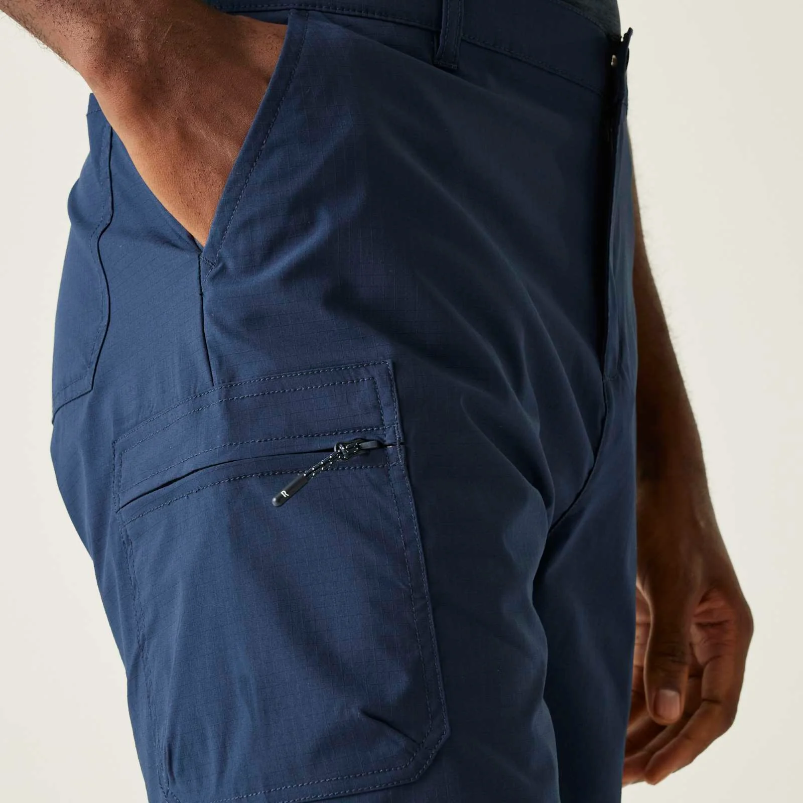 Regatta Mens Dalry Cargo Shorts - Image 18