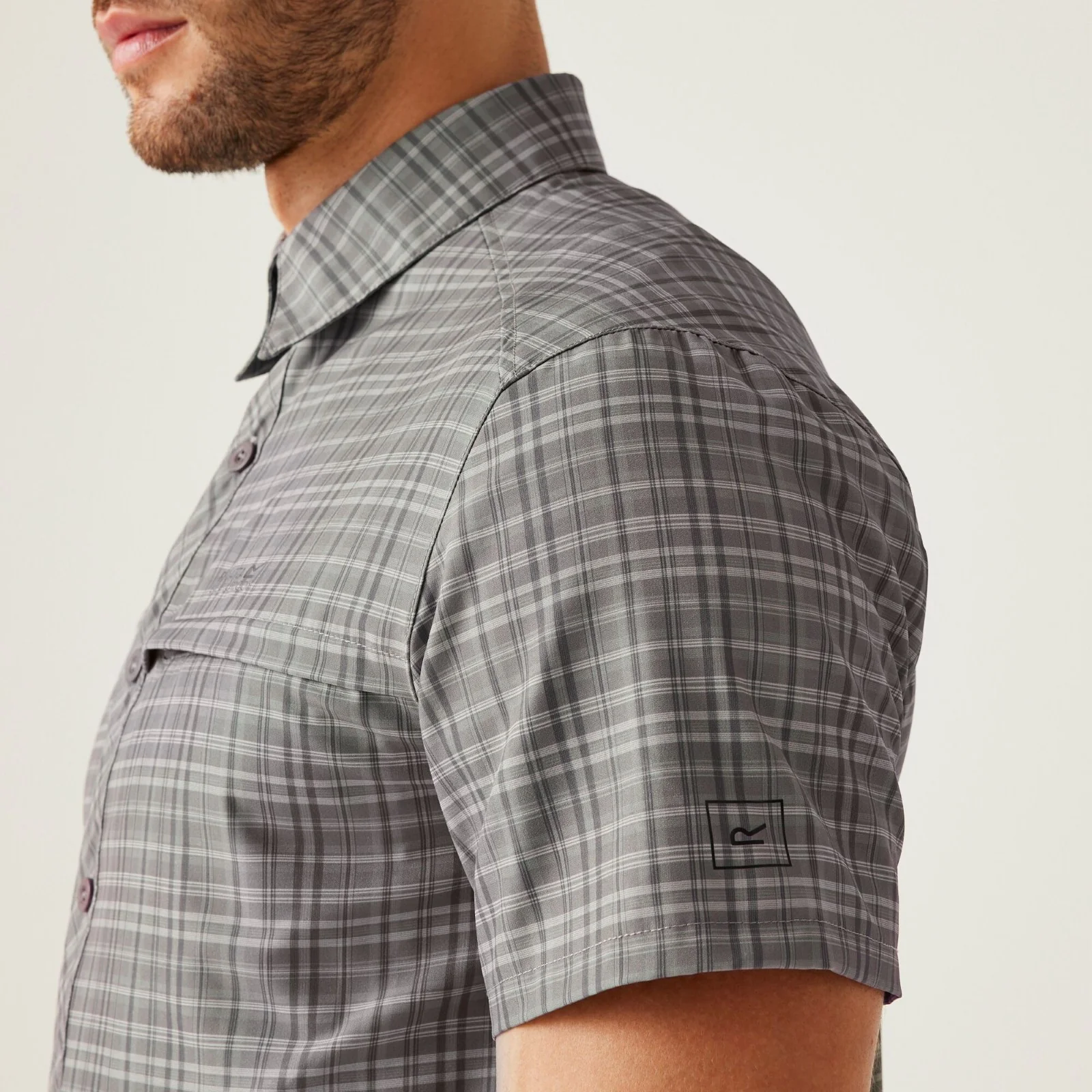 Regatta Mens Insect Repellent Packable Short Sleeve Shirt - Image 11