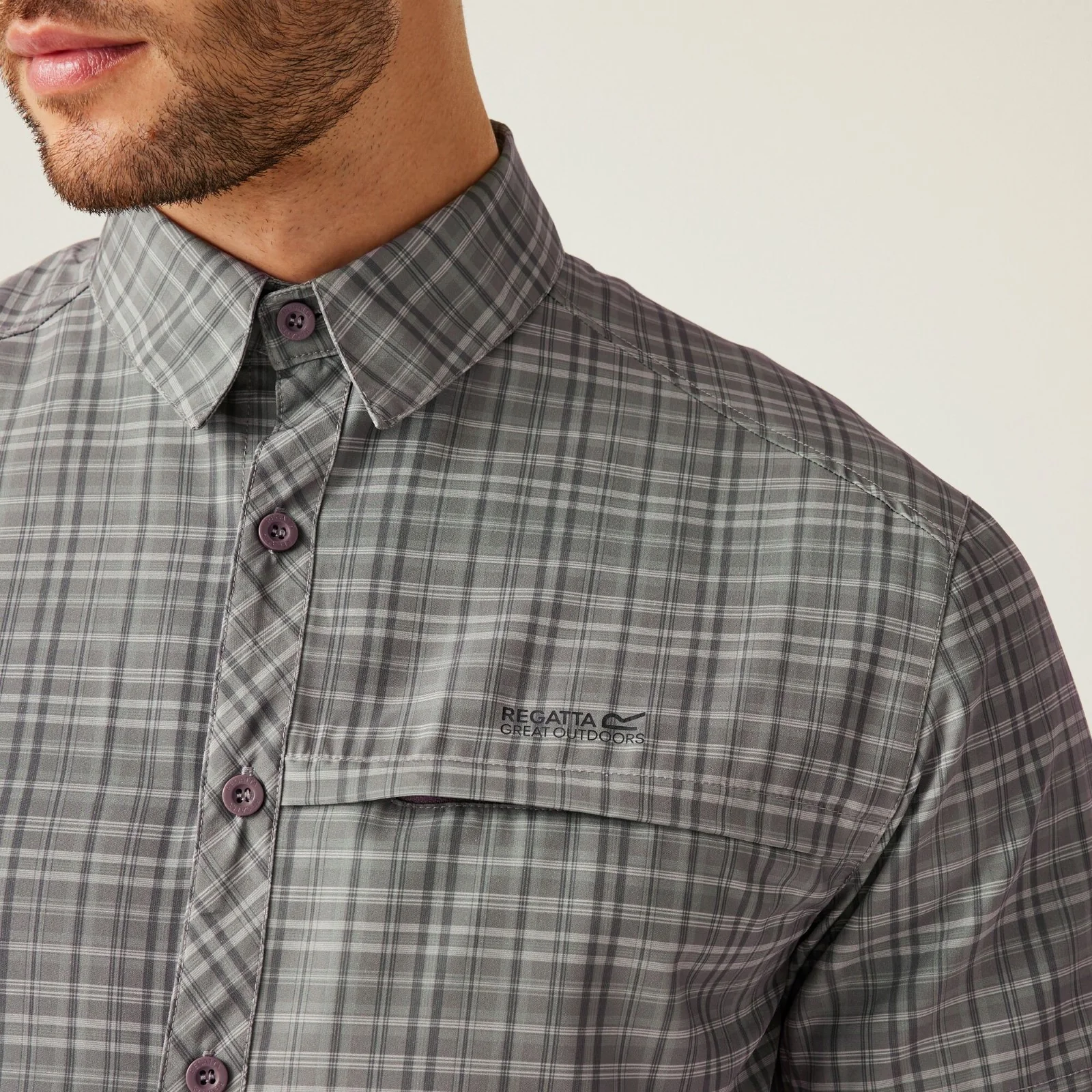 Regatta Mens Insect Repellent Packable Short Sleeve Shirt - Image 14
