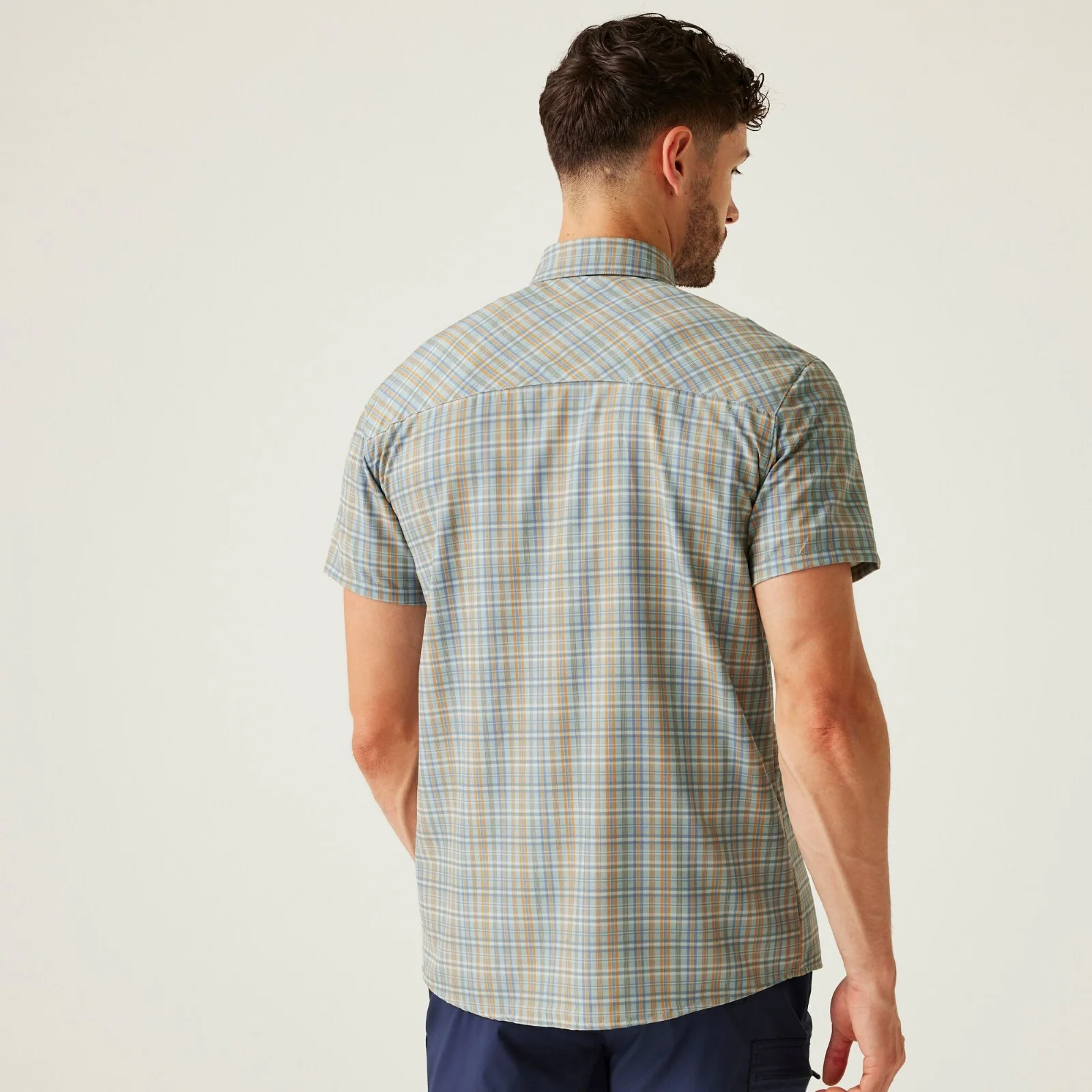 Regatta Mens Insect Repellent Packable Short Sleeve Shirt - Image 6