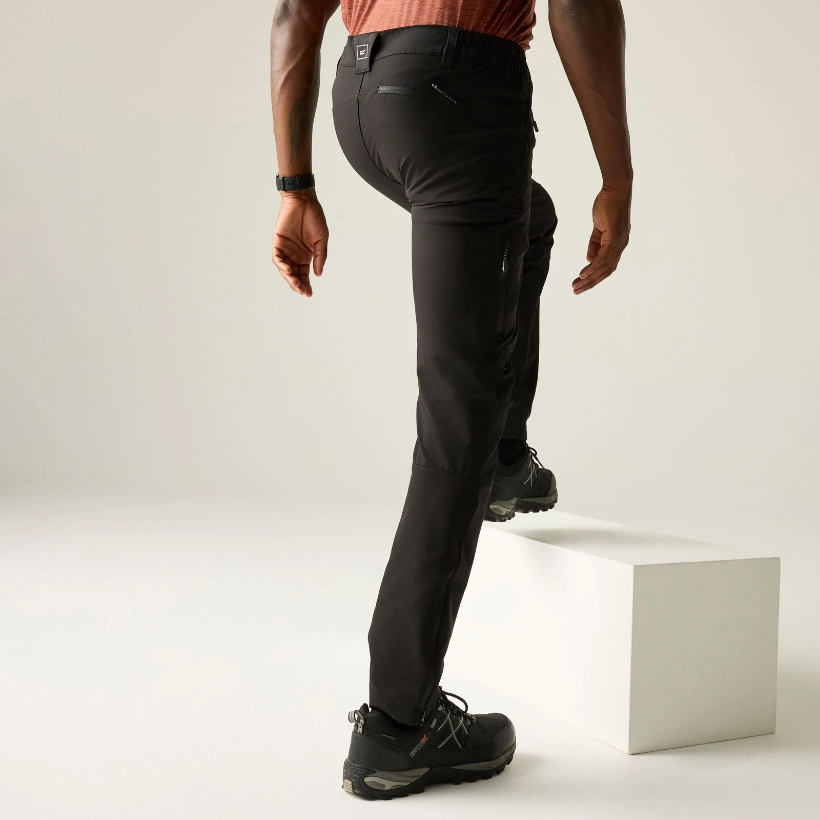 Regatta Mens Montorn Strech Walking Trousers - Image 6