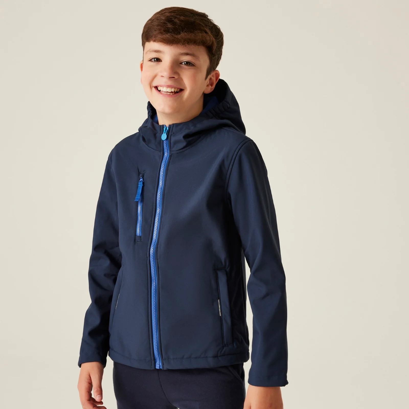 Regatta Professional Kids Ablaze Hooded 3 Layer Softshell Jacket - Image 3