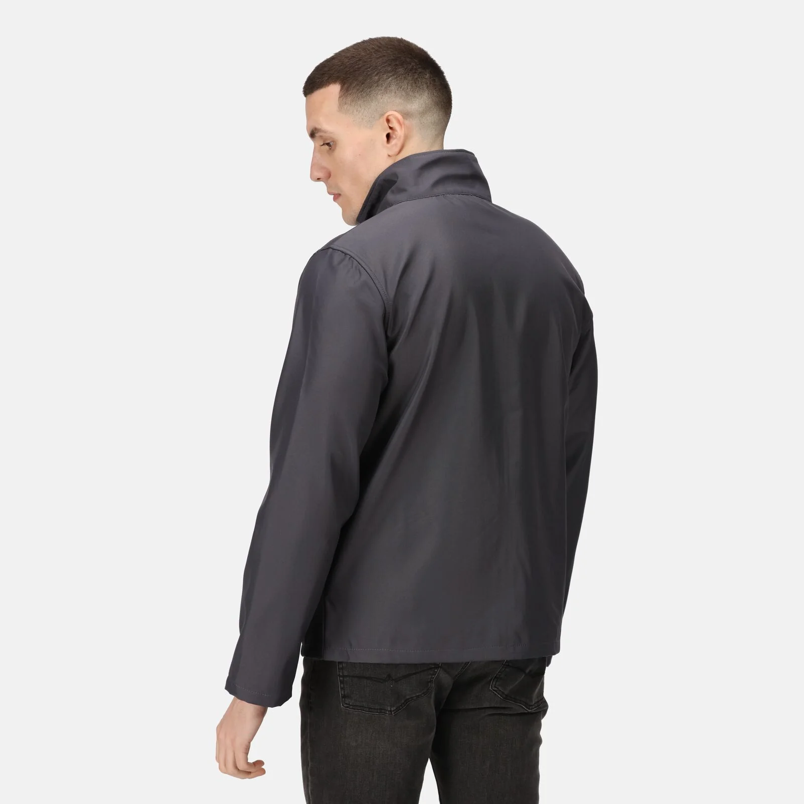 Regatta Professional Mens Classic Printable Softshell Jacket - Image 6