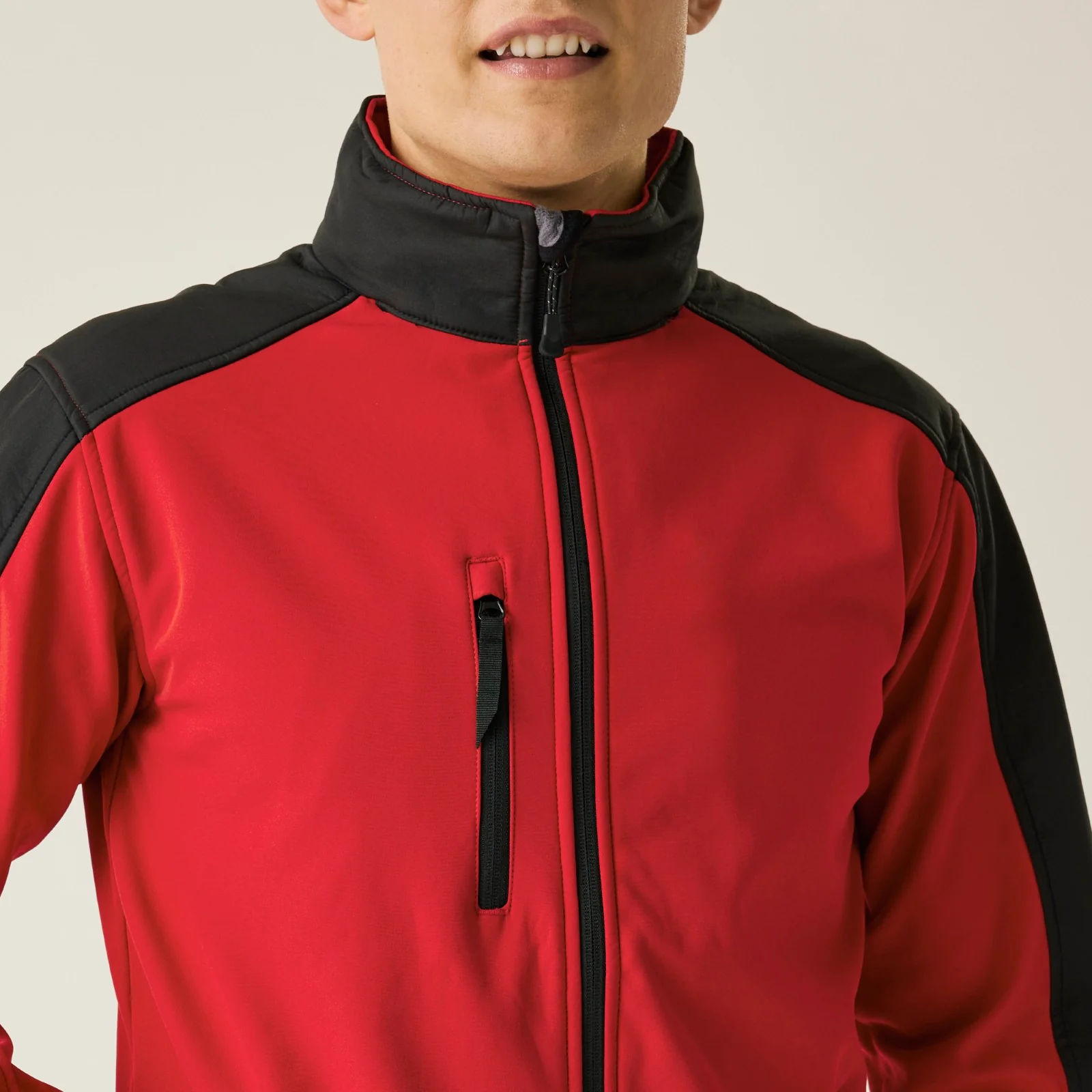Regatta Professional Mens Hydroforce 3 Layer Membrane Softshell Jacket - Image 17