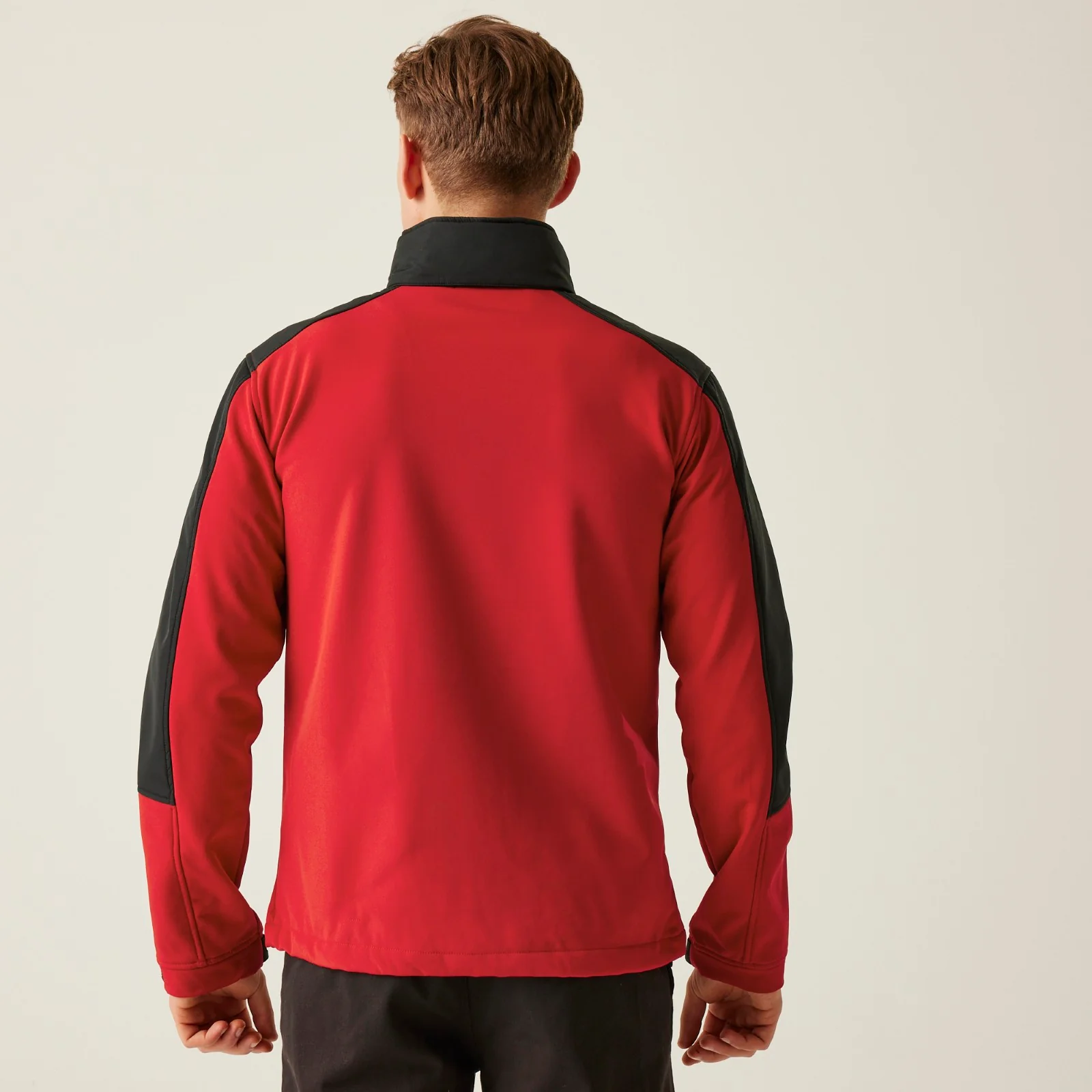 Regatta Professional Mens Hydroforce 3 Layer Membrane Softshell Jacket - Image 5