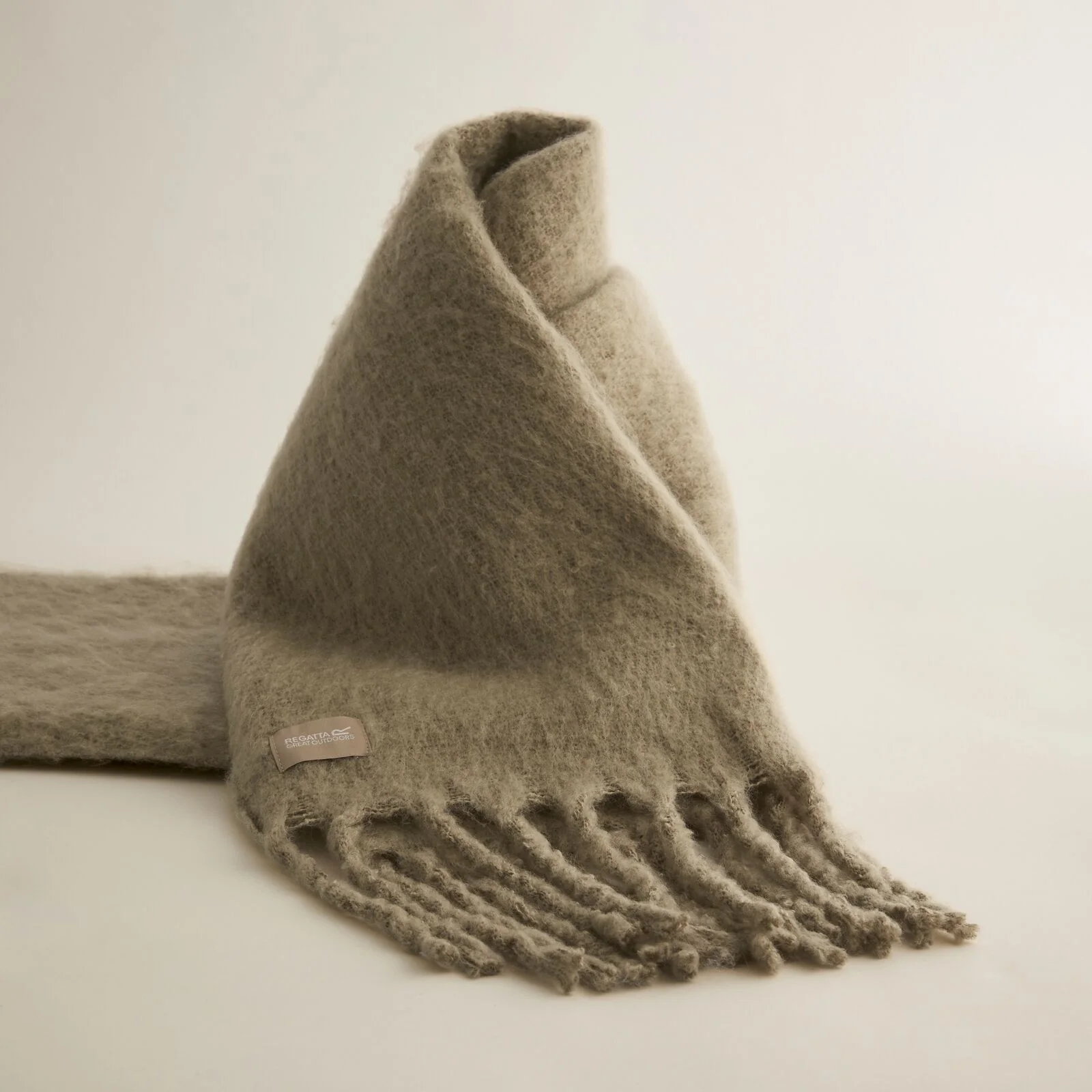 Regatta Womens Aleena Shawl Scarf - Image 9