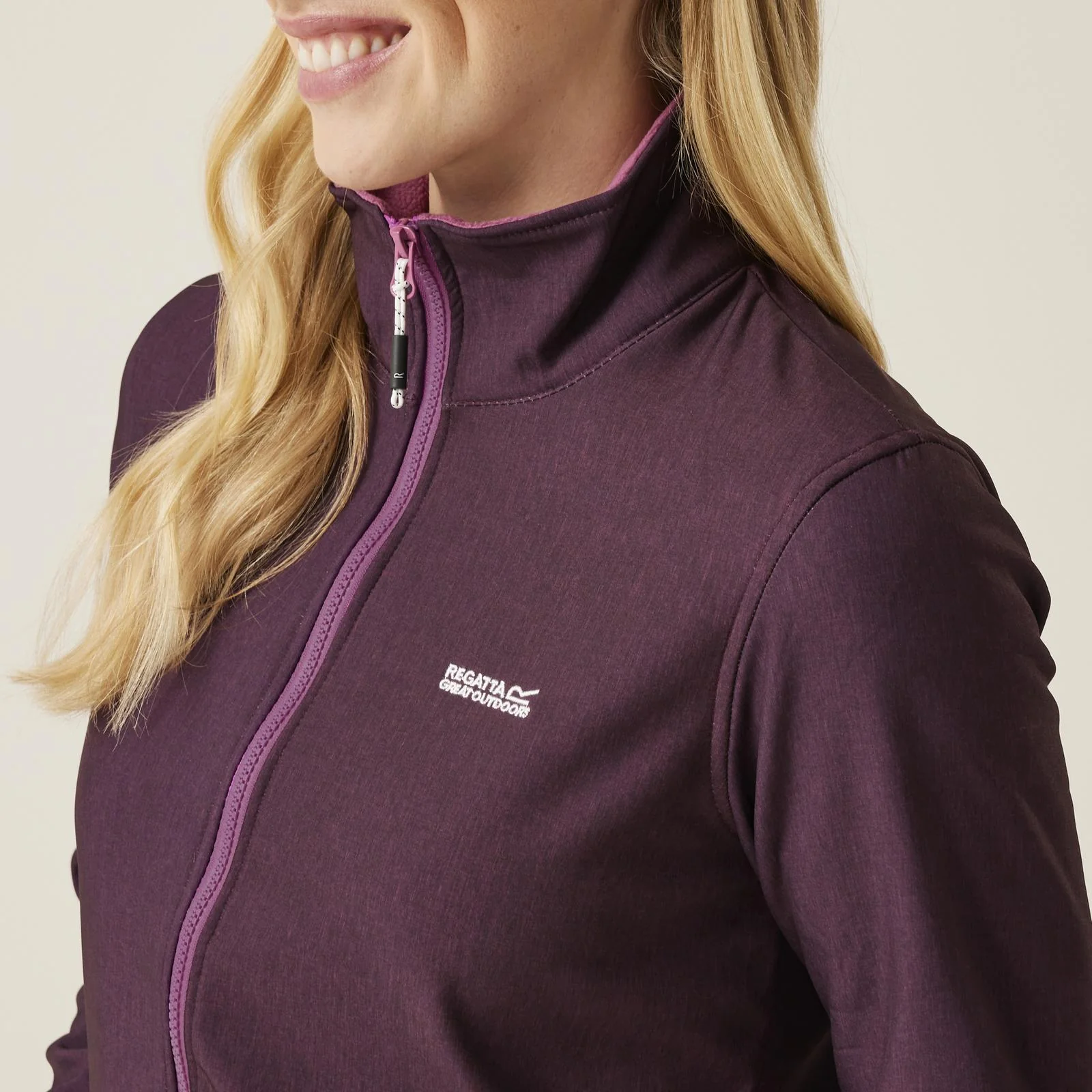 Regatta Womens Connie V Softshell Walking Jacket - Image 37
