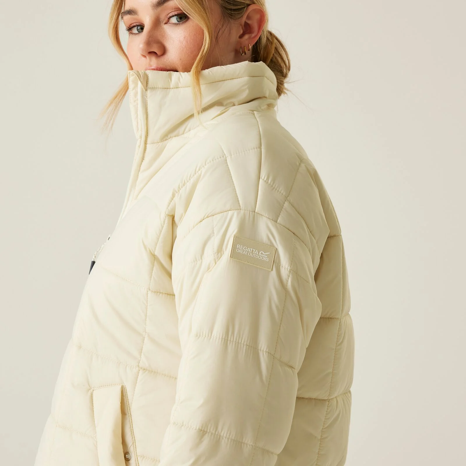 Regatta Womens Courcelle II Padded Jacket - Image 17