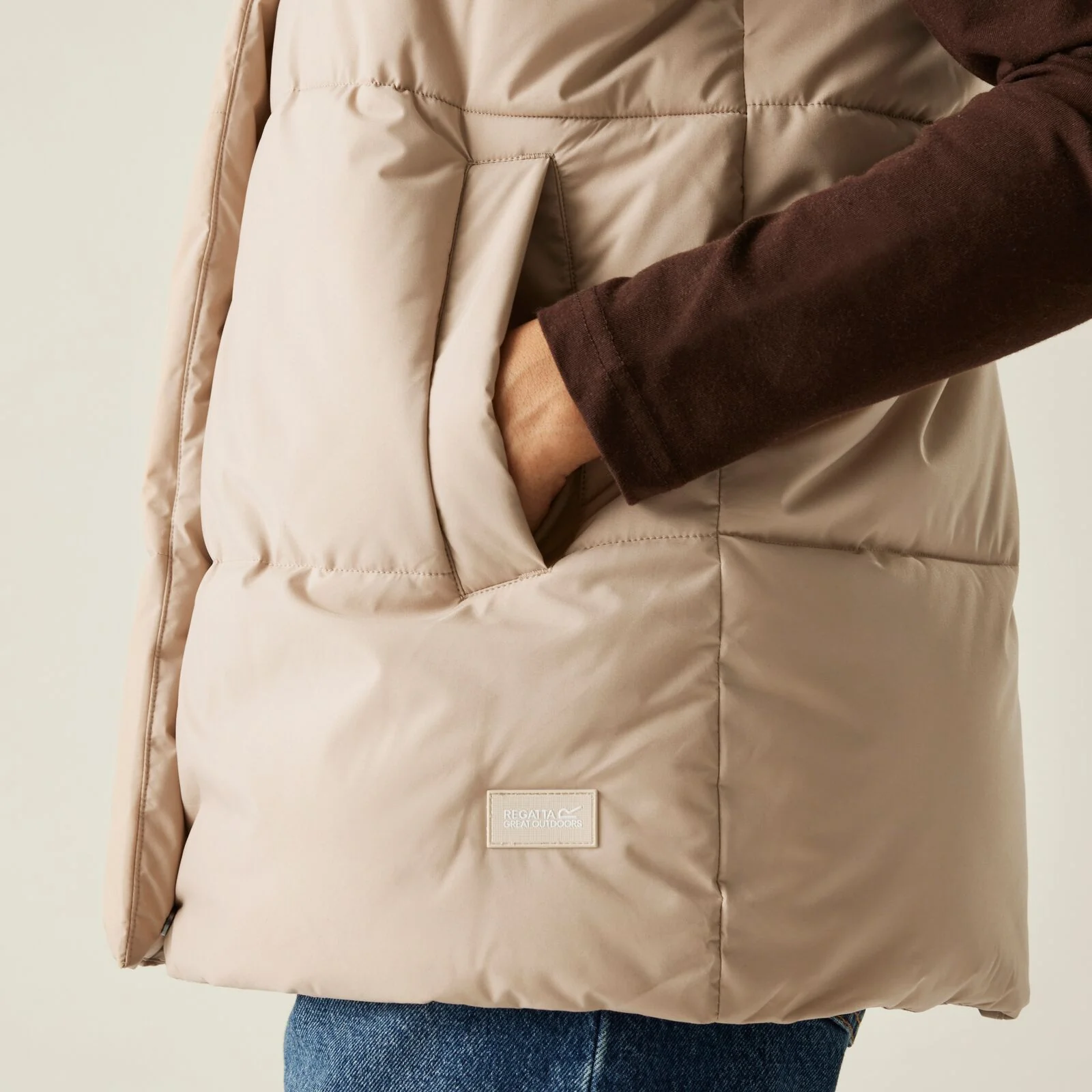 Regatta Womens Kelse Insulated Hooded Bodywarmer Gilet - Image 13